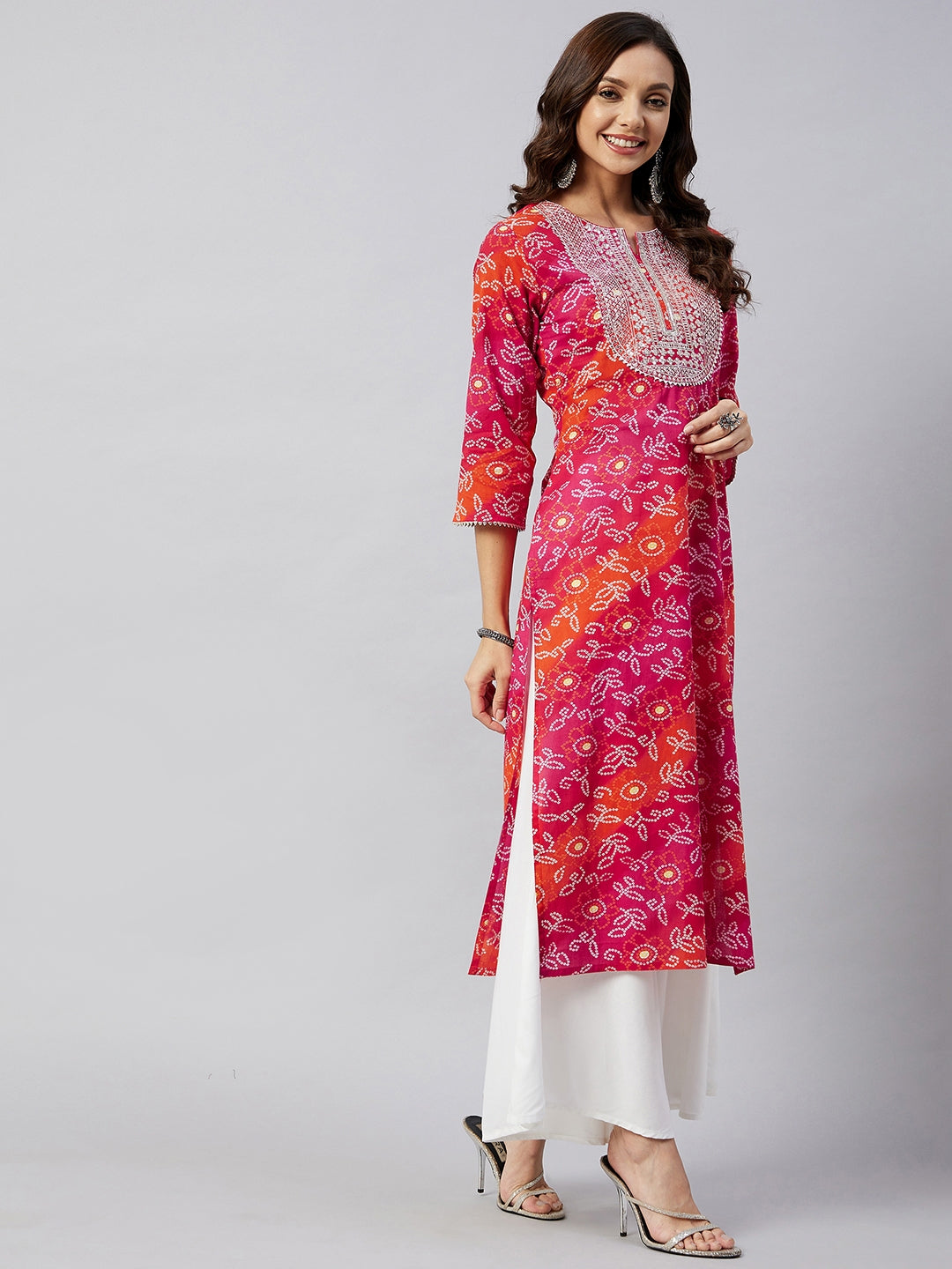InWeave Women's Pink Orange Shaded Work Straight Kurta - Swadesiicart