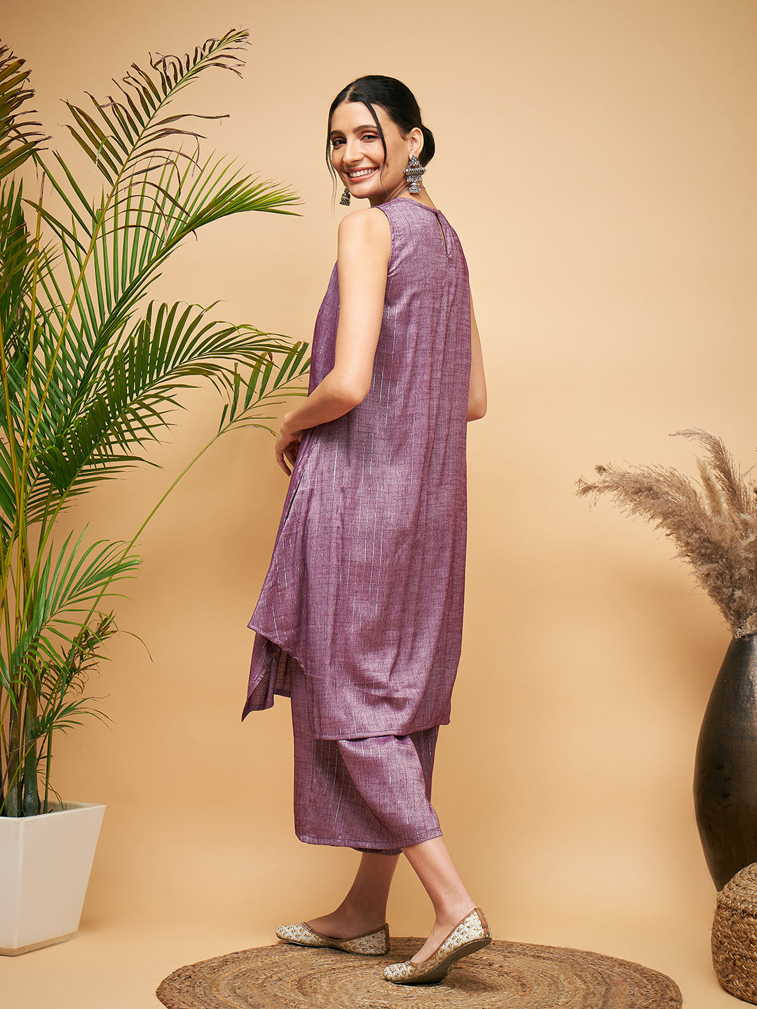 InWeave Mauve Lurex Short Kurta - Swadesiicart