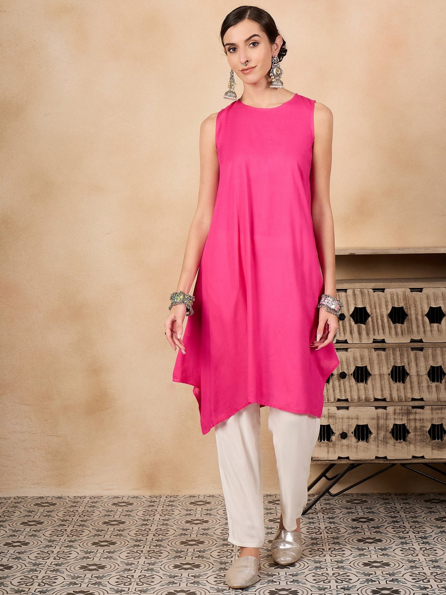 InWeave Fuchsia Short Kurta - Swadesiicart
