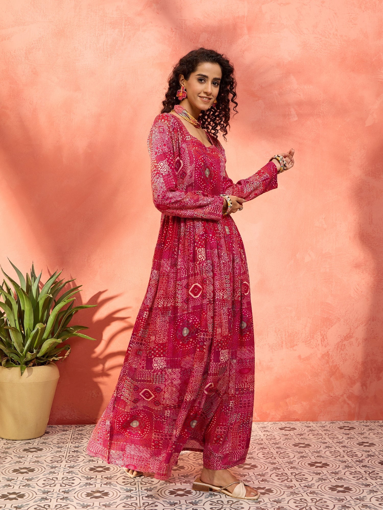 InWeave Fuchsia Sweetheart Neck Anarkali Kurta - Swadesiicart
