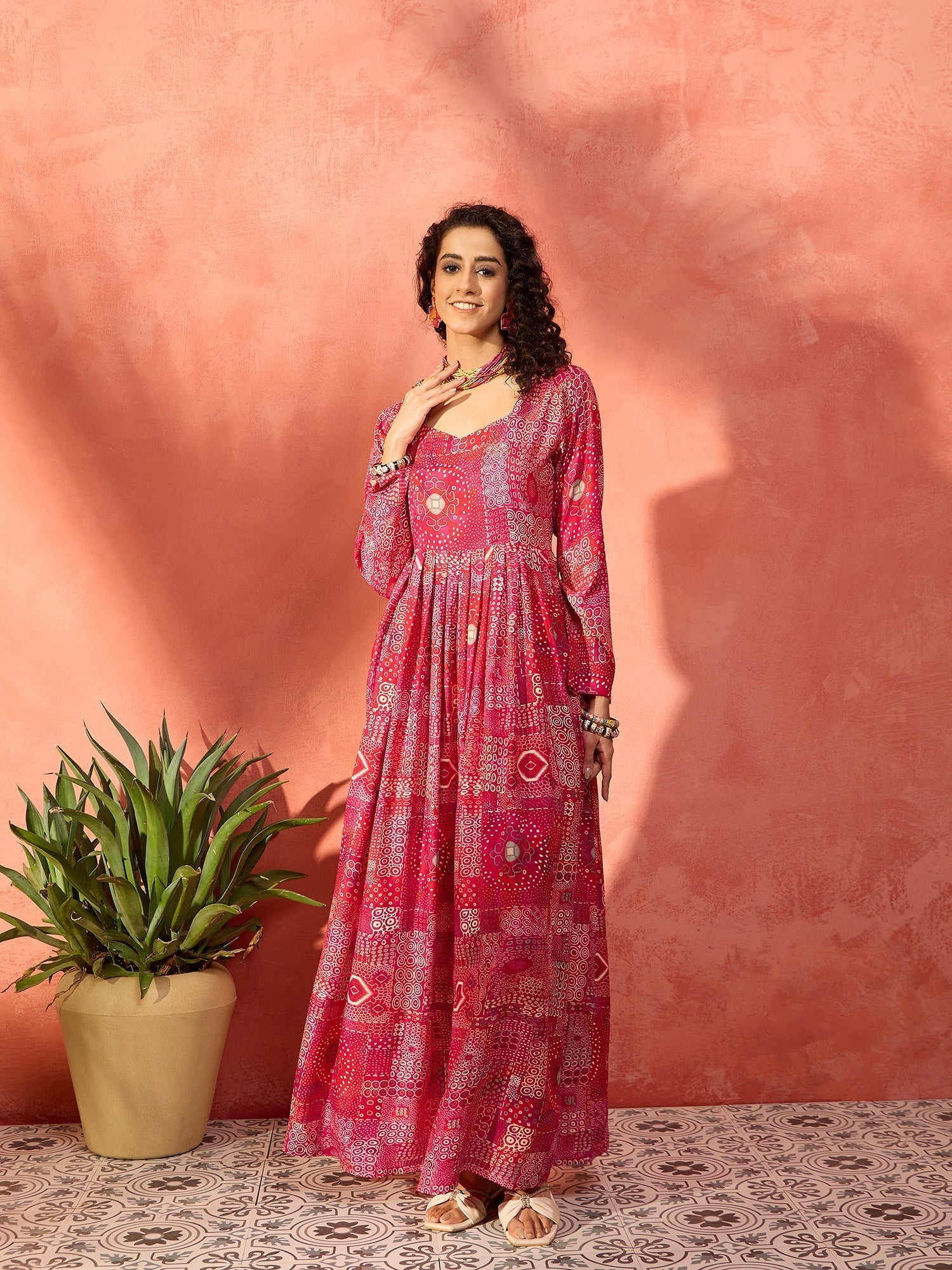 InWeave Fuchsia Sweetheart Neck Anarkali Kurta - Swadesiicart