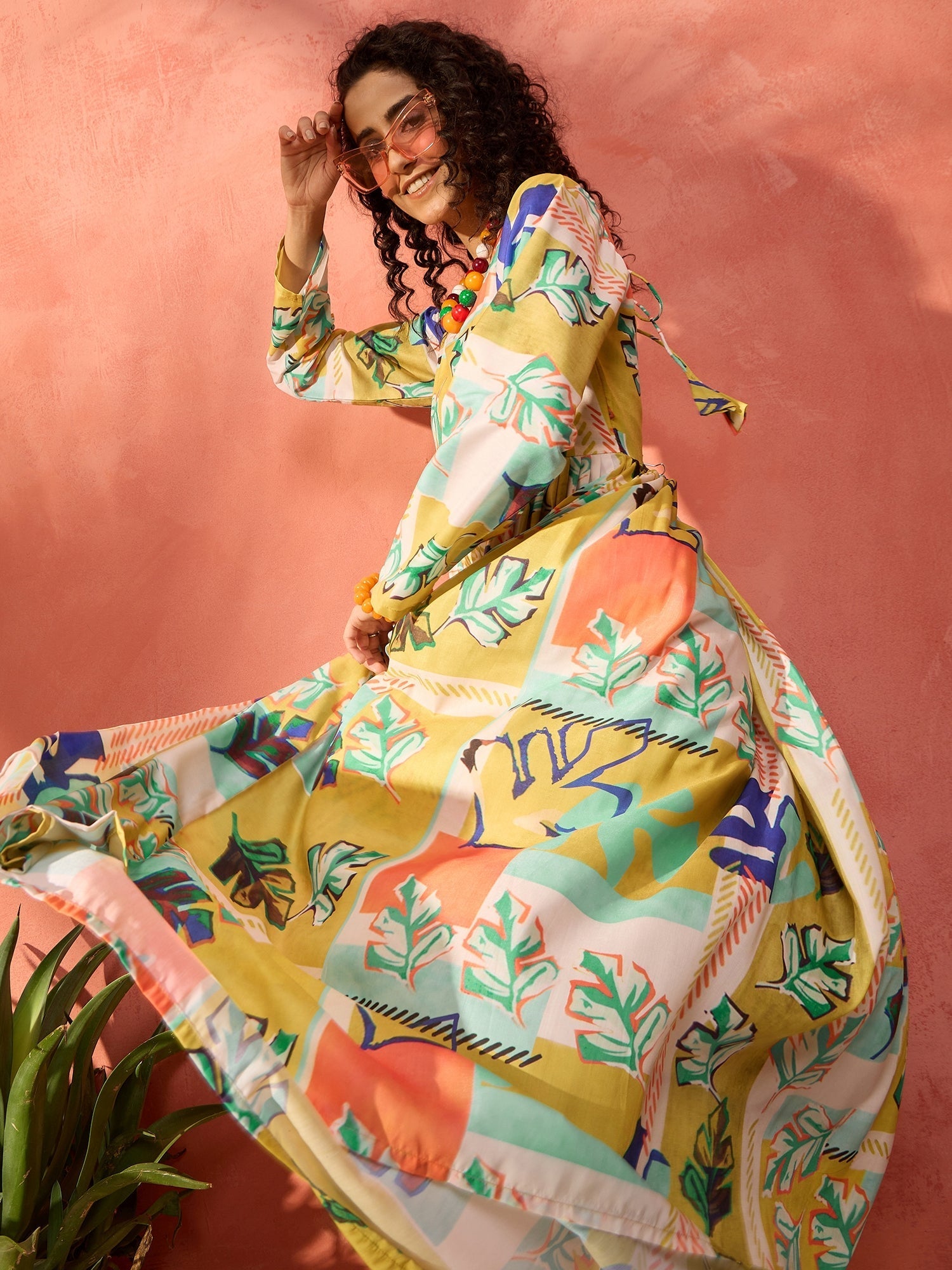 InWeave Lime Green Leaf Sweetheart Neck Long Anarkali Kurta - Swadesiicart