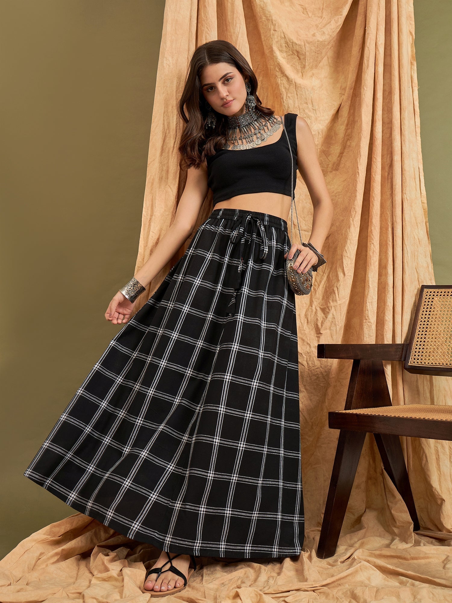 InWeave Black Plaid Check Skirt - Swadesiicart