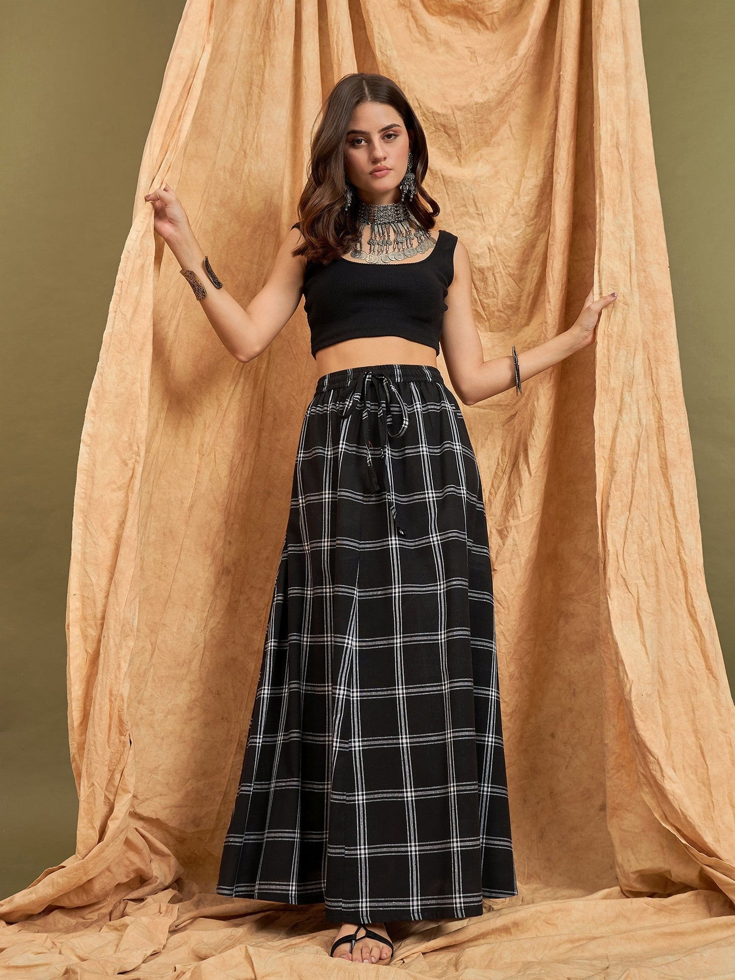InWeave Black Plaid Check Skirt - Swadesiicart