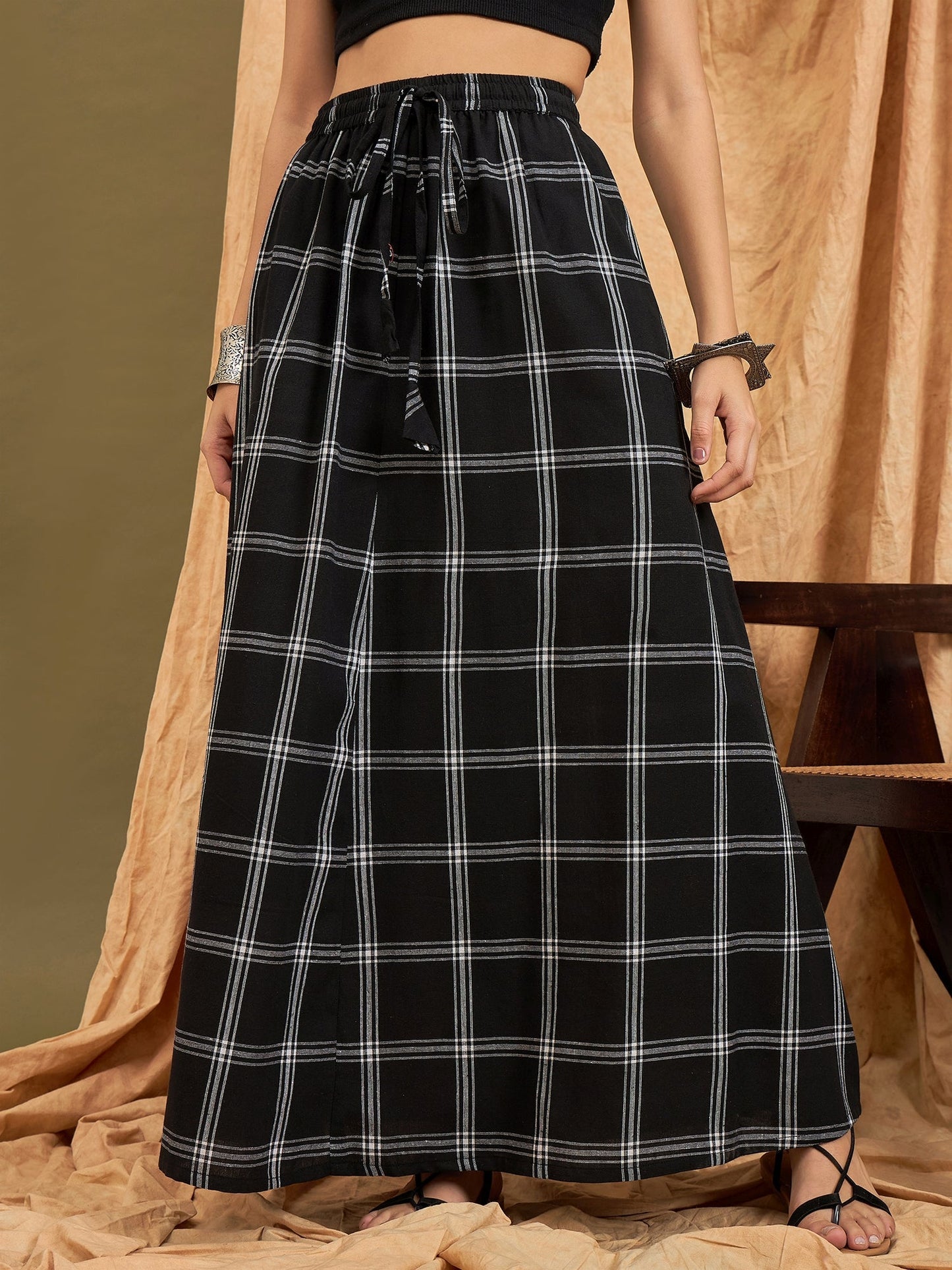 InWeave Black Plaid Check Skirt - Swadesiicart