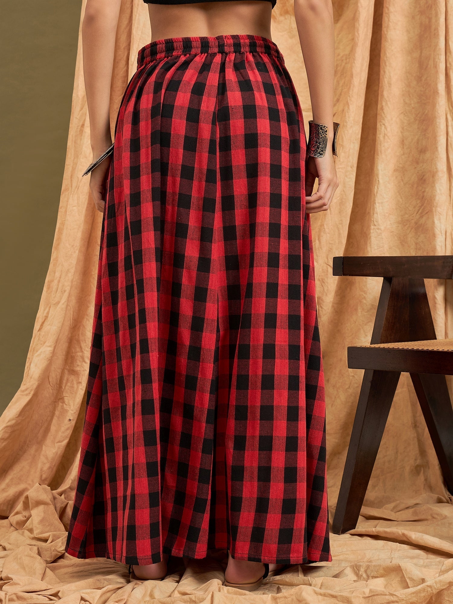 InWeave Black Red Check Skirt - Swadesiicart