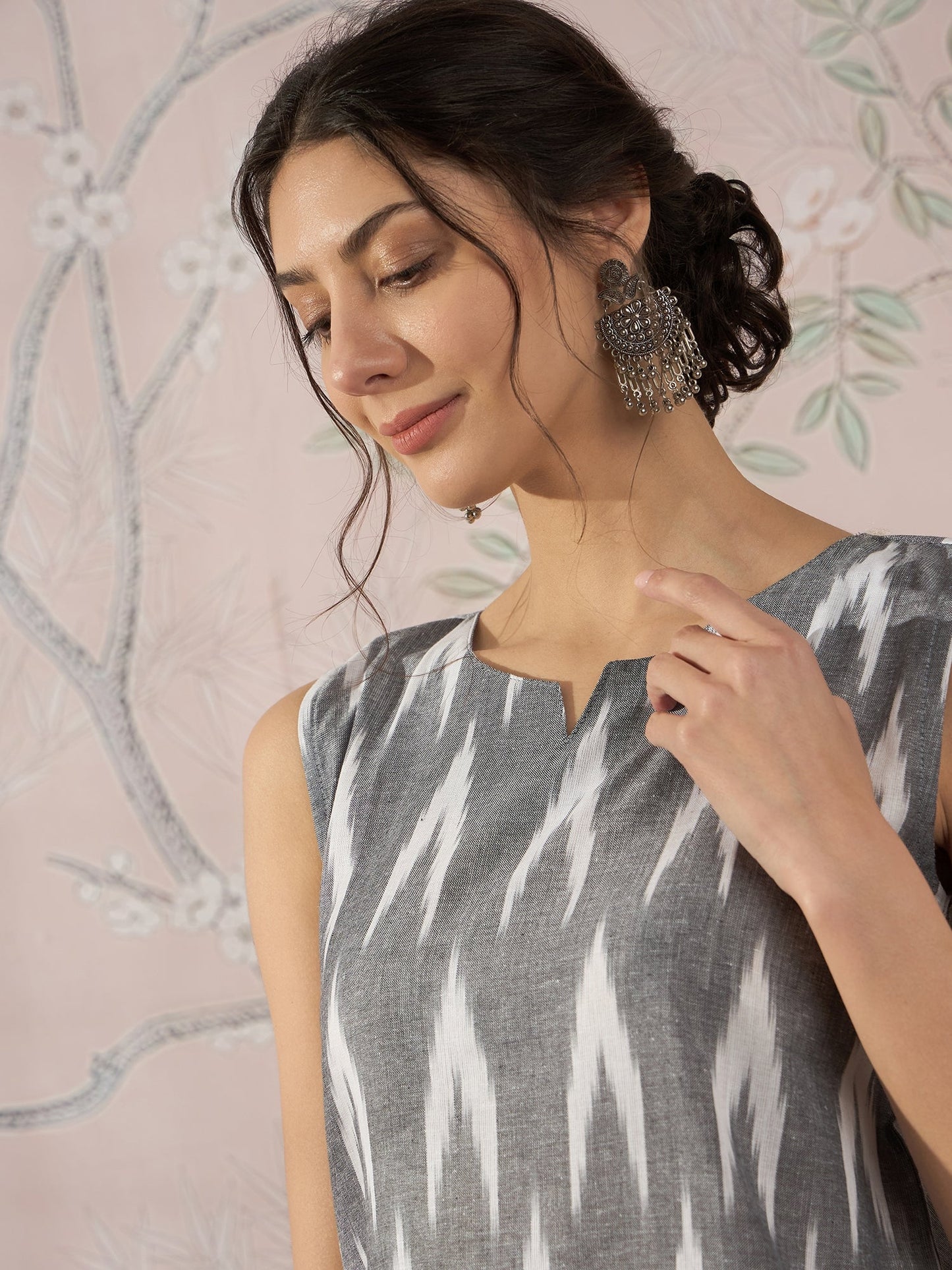 InWeave Grey Ikkat Kantha W/S Top - Swadesiicart