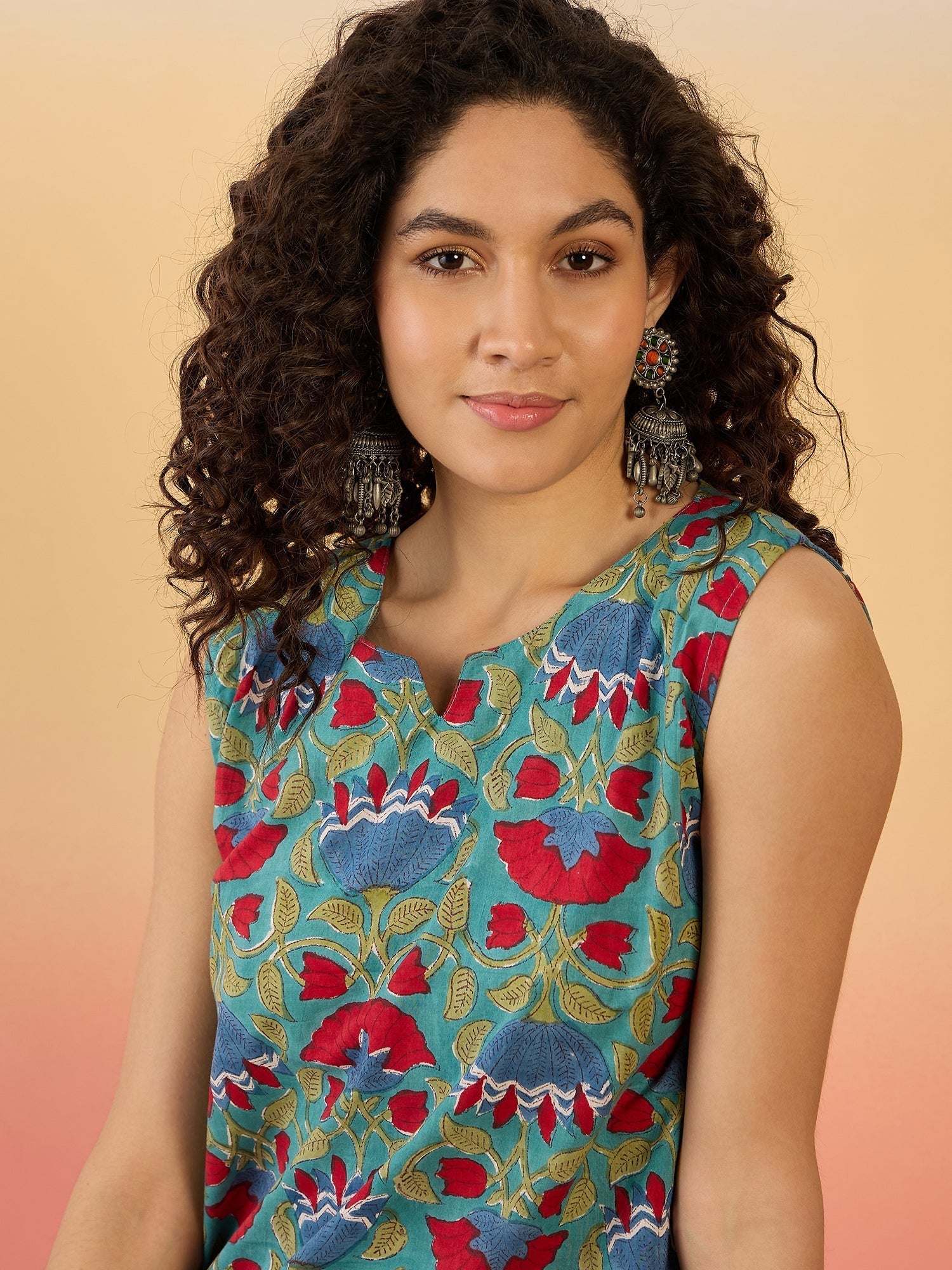 InWeave Teal Red Floral Block Print W/S Top - Swadesiicart