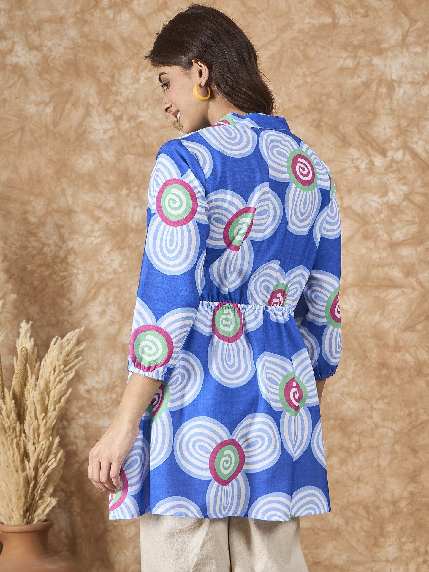 InWeave Blue White Flower Mandarin Top - Swadesiicart