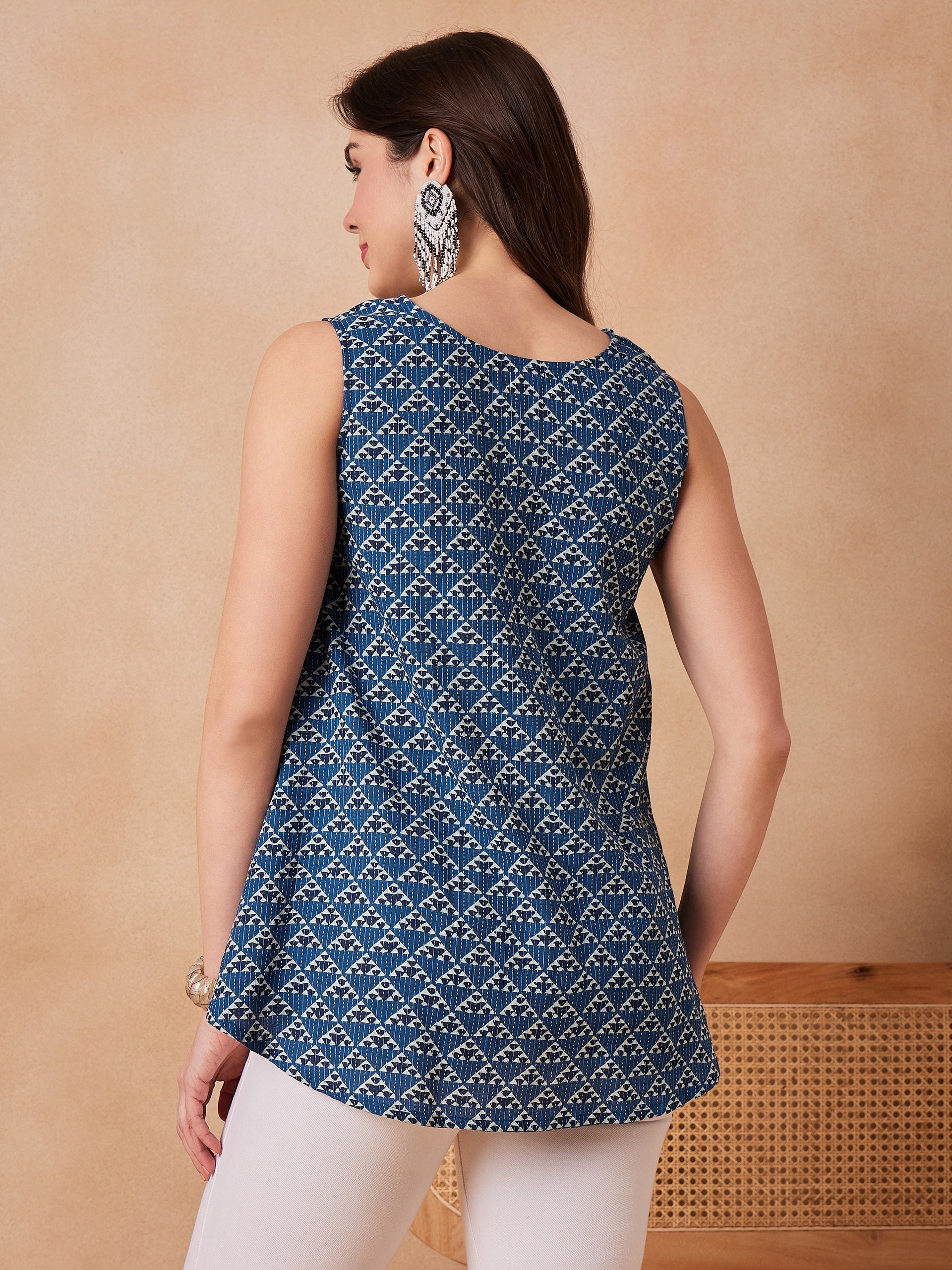 InWeave Blue Pyramid Kantha High Low W/S Top - Swadesiicart