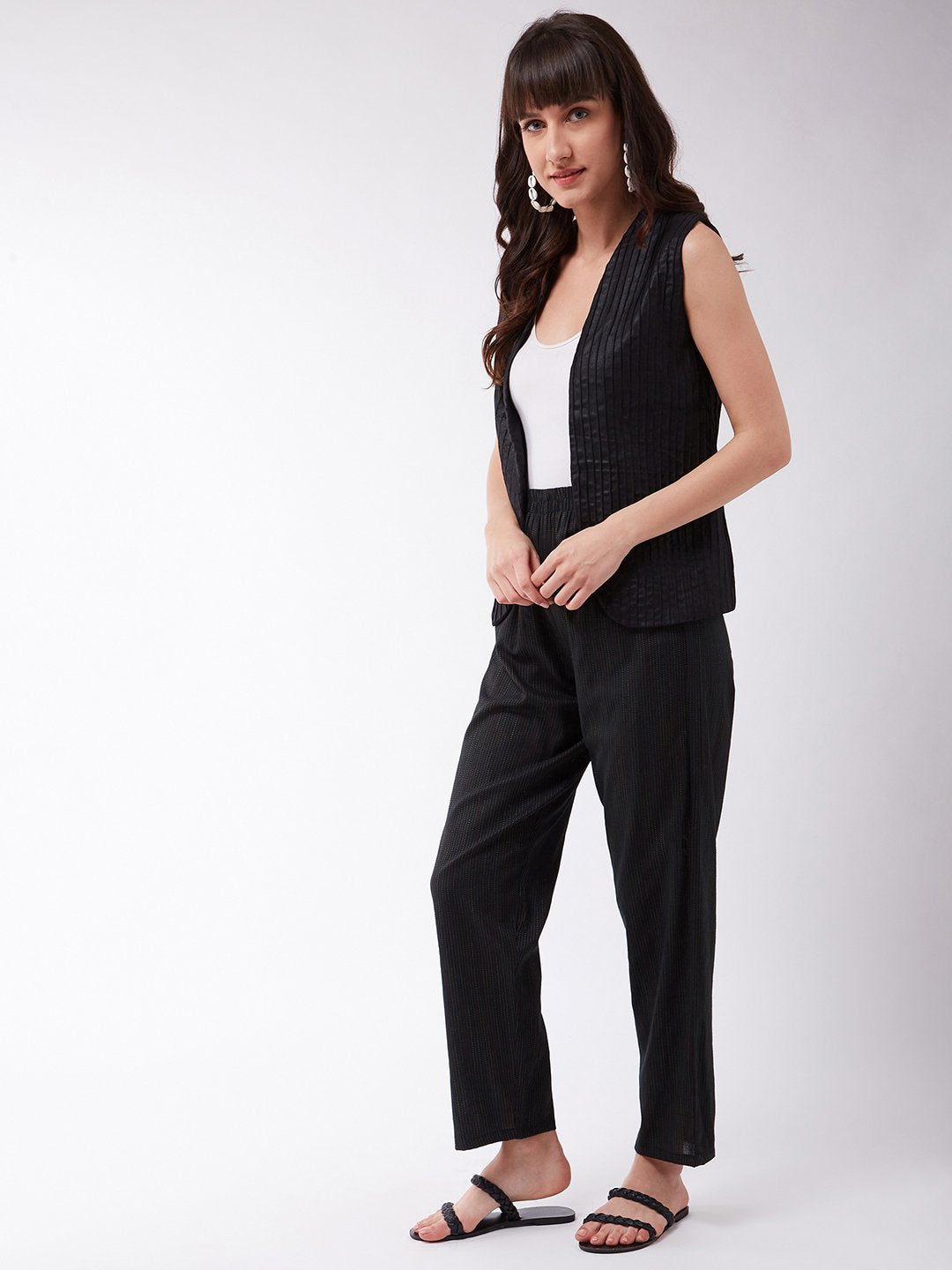 InWeave Black Kantha Pant - Swadesiicart