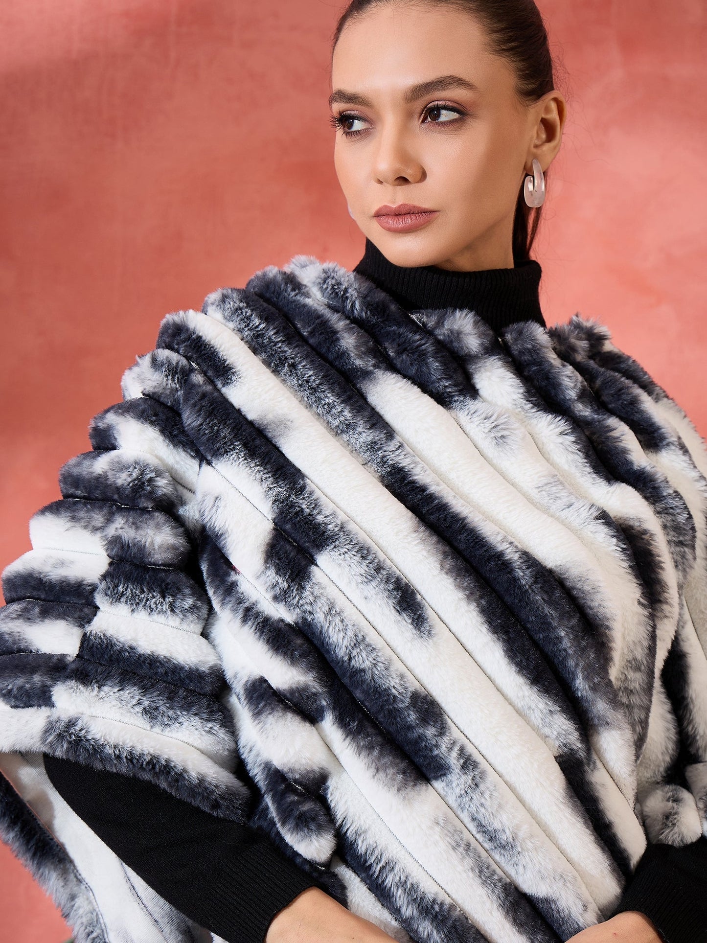 InWeave Black White Dye Rabbit Faux Fur Poncho - Swadesiicart