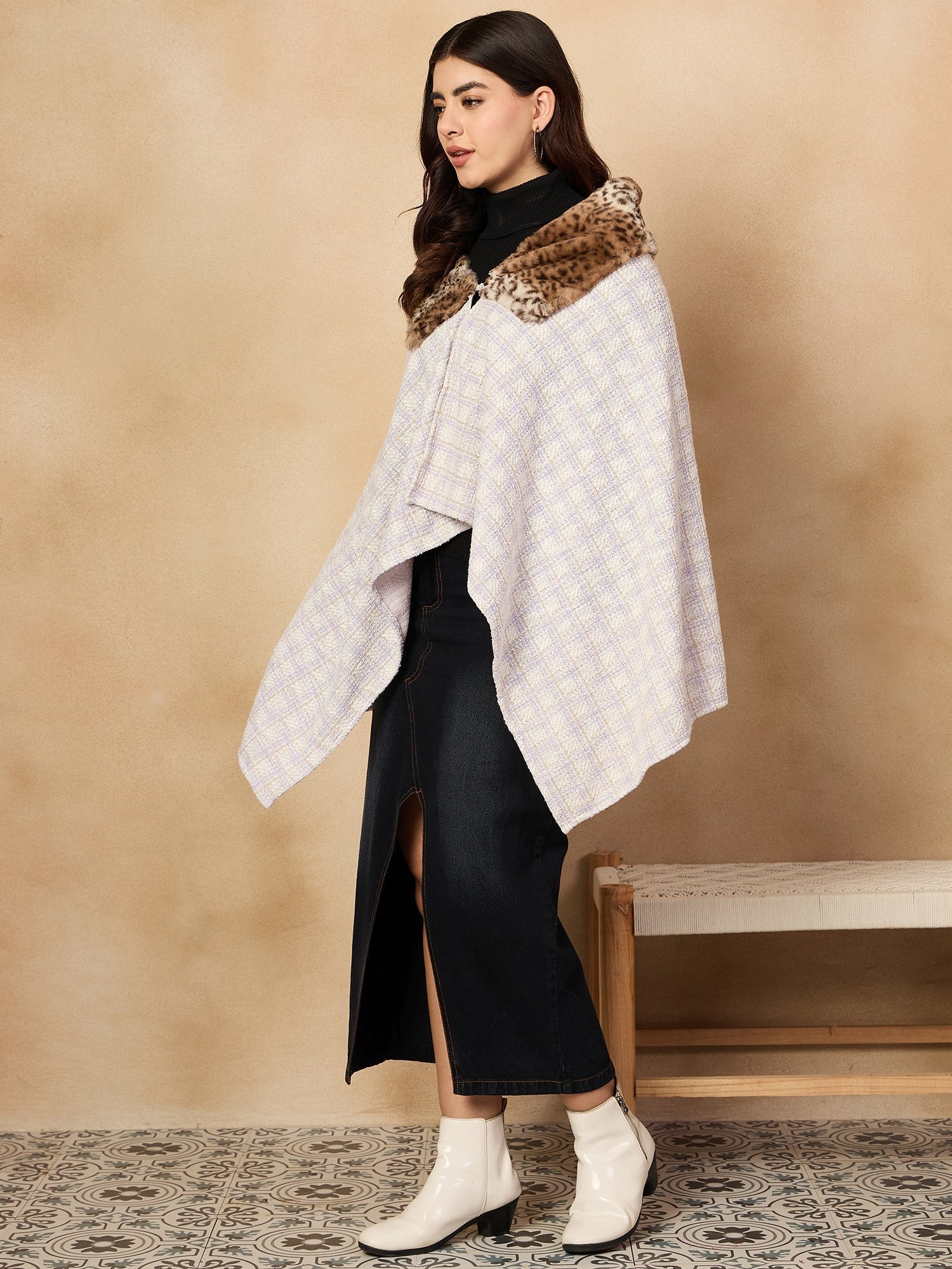 InWeave Mauve White Big Check Acrylic Fur Poncho - Swadesiicart