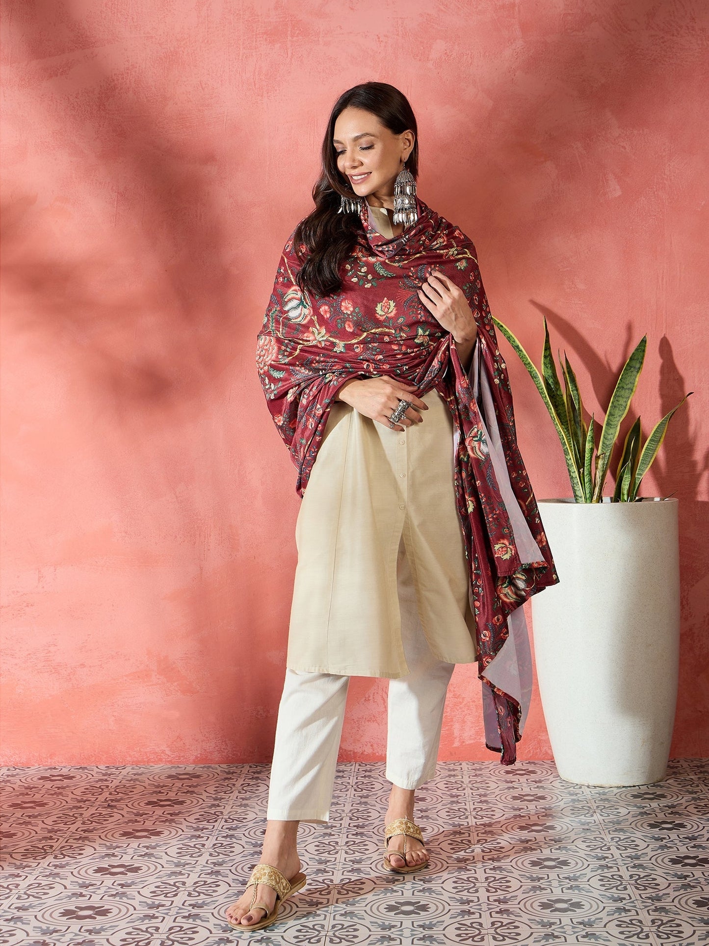 InWeave Maroon Printed Velvet Shawl - Swadesiicart