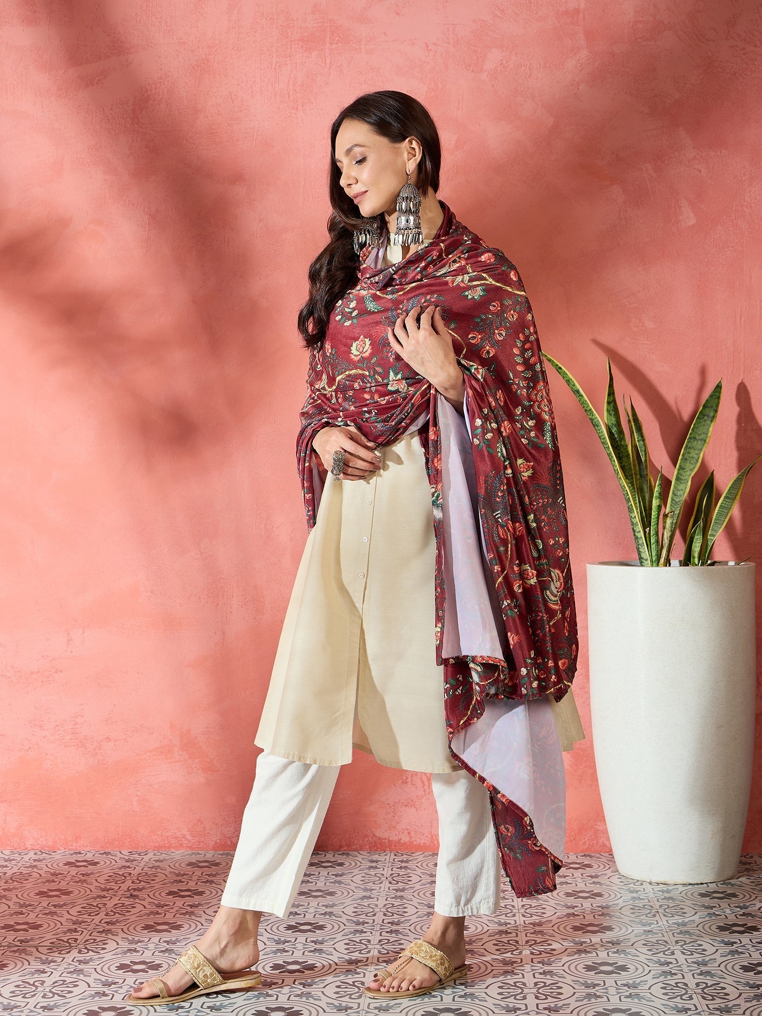 InWeave Maroon Printed Velvet Shawl - Swadesiicart