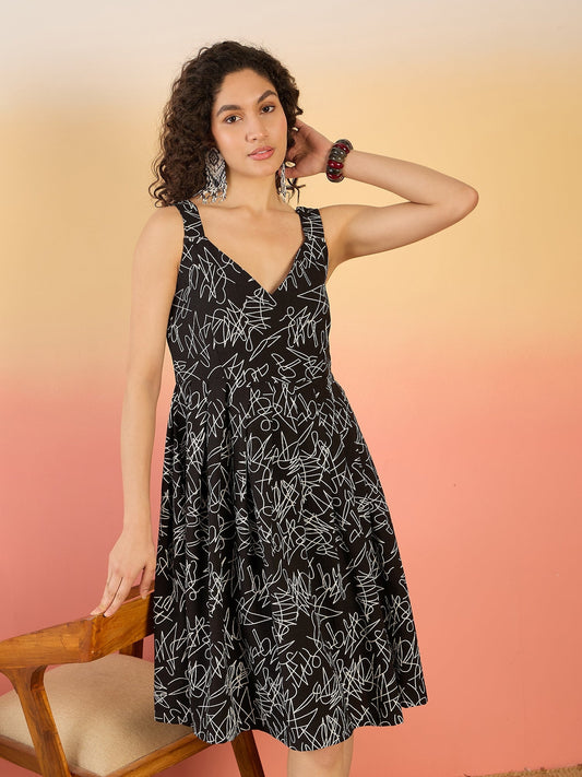 InWeave Black White Rubber Sweetheart Dress - Swadesiicart