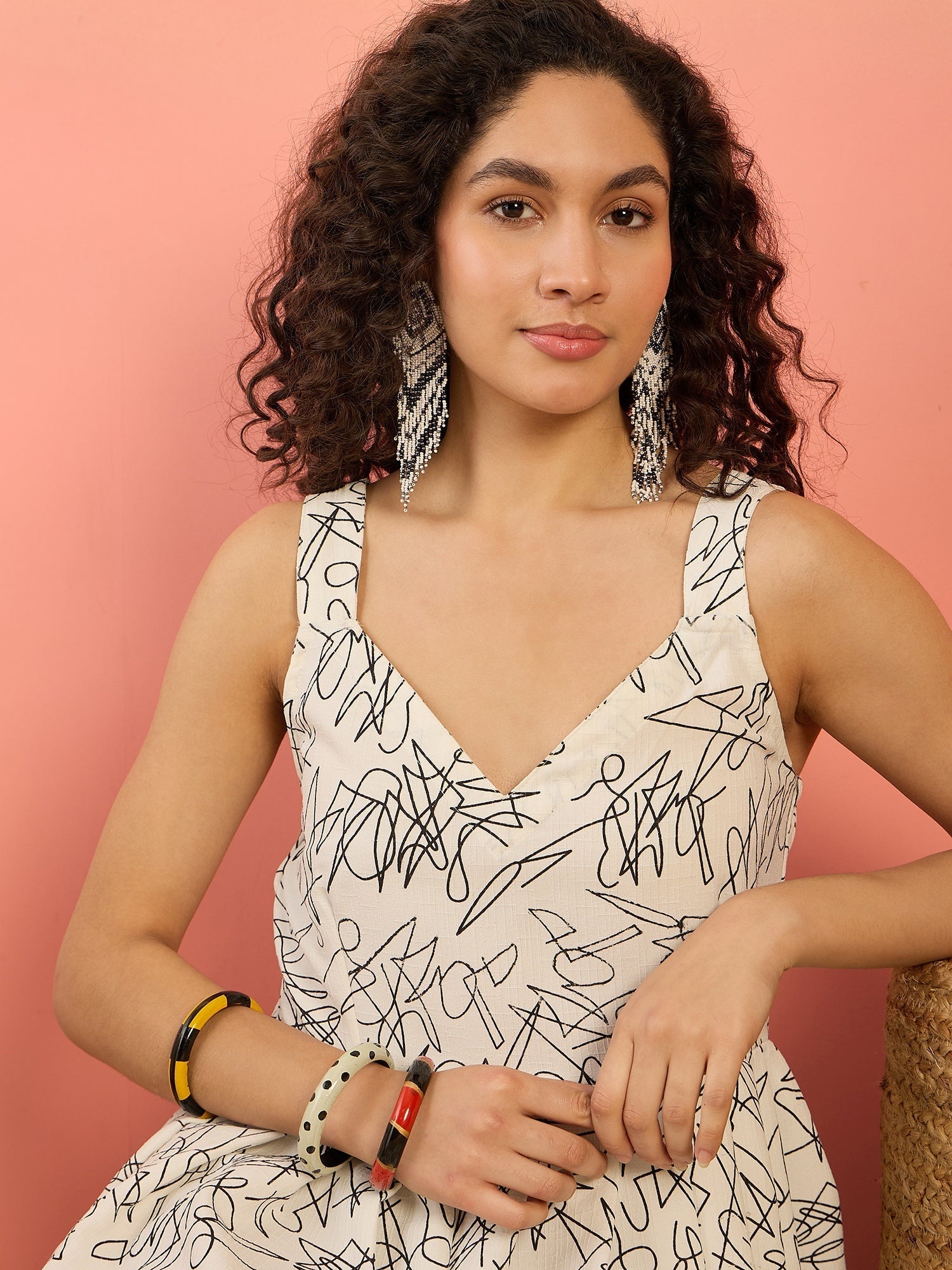 InWeave White Black Rubber Sweetheart Dress - Swadesiicart