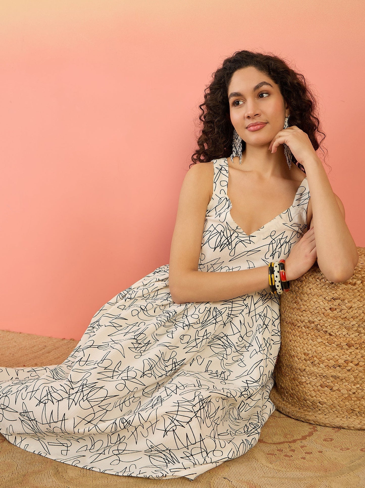 InWeave White Black Rubber Sweetheart Dress - Swadesiicart