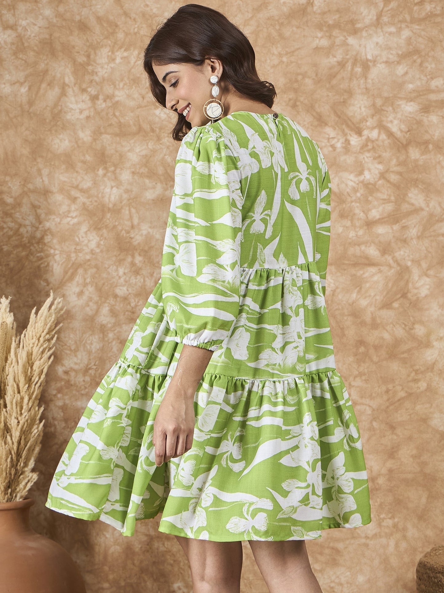InWeave Apple Green White Short Dress - Swadesiicart