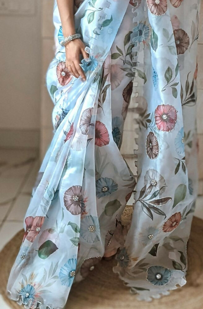 Vamsee Aarushi Mix Color Organza Saree - Swadesiicart