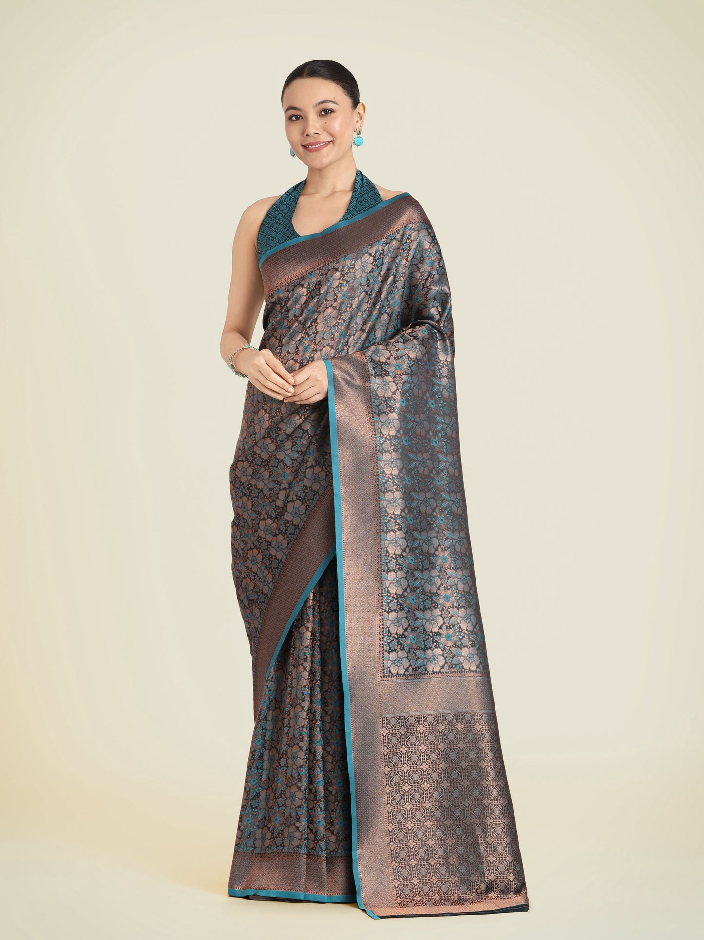 Monjolika Fashion Teal Color Banarasi Silk Woven Saree | Swadesiicart