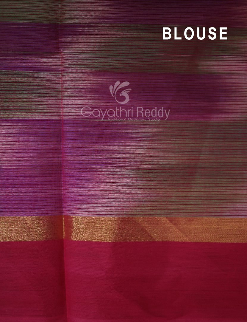 Dual Shades of Sea Green And Maroon Mangalagiri Ikkat Cotton Saree By Gayathri Reddy Designer Studio | Swadesiicart