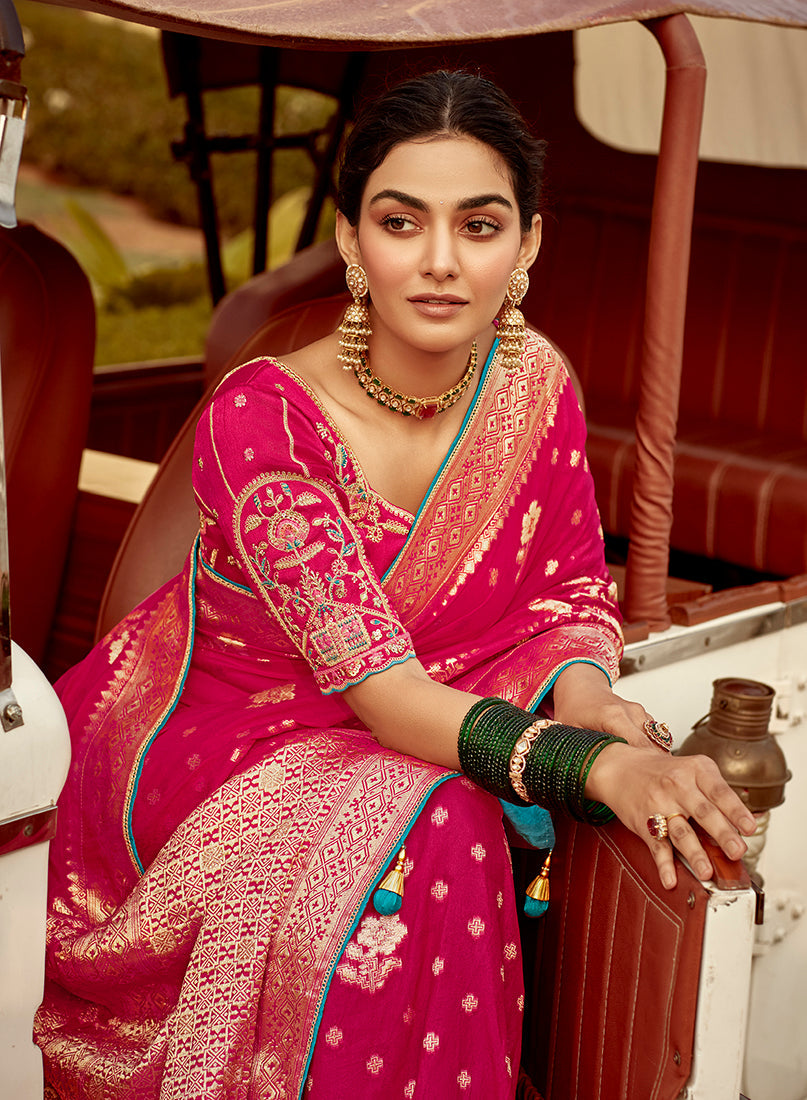 Monjolika Fashion Rani Pink Banarasi Weaving Dola Silk Wedding Saree | Swadesiicart