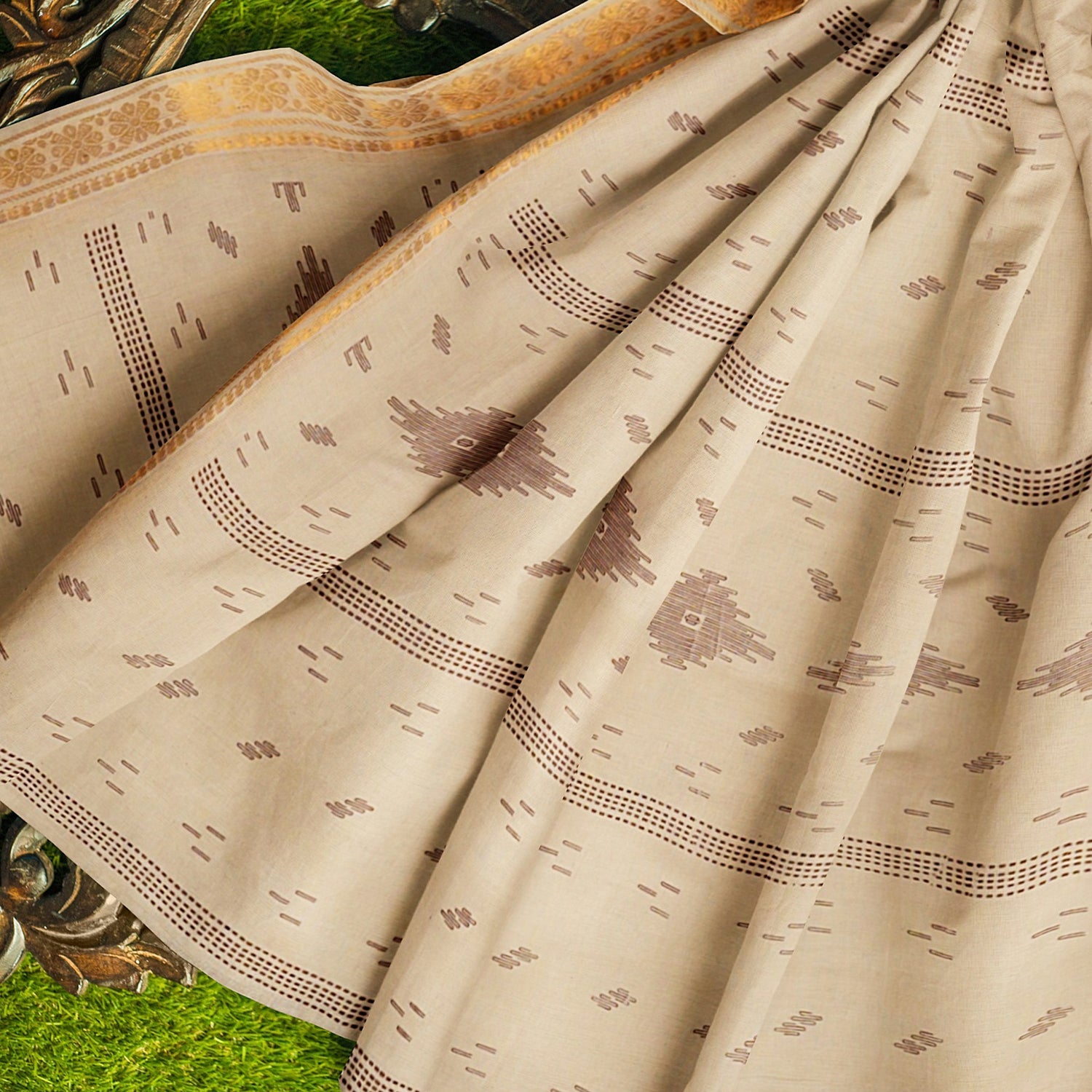 Exclusive Collection 100% Pure Cotton Light Brown Saree With Printed Work - Swadesiicart