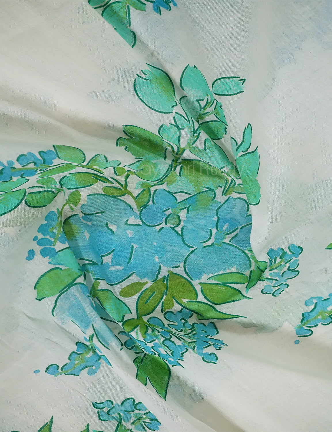 Off White Colour Block Print Crocia Mulmul Cotton Saree By Gayathri Reddy Designer Studio | Swadesiicart