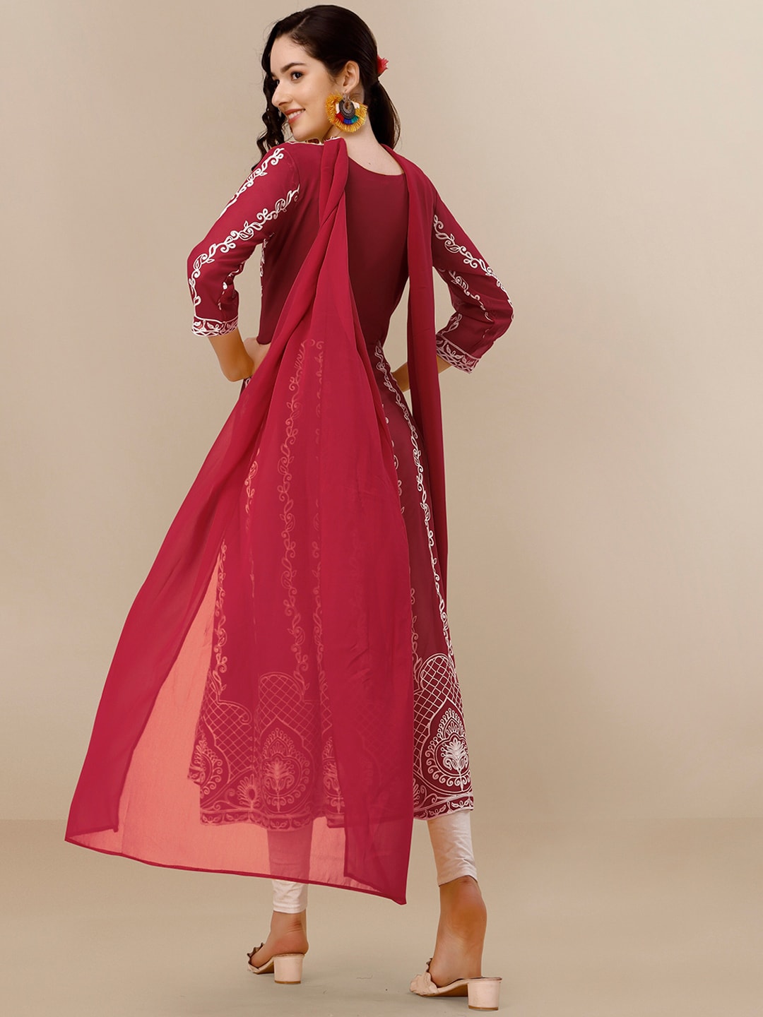 HERE&NOW Maroon & White Ethnic Motifs Embroidered Chikankari Kurta & Dupatta | Swadesiicart