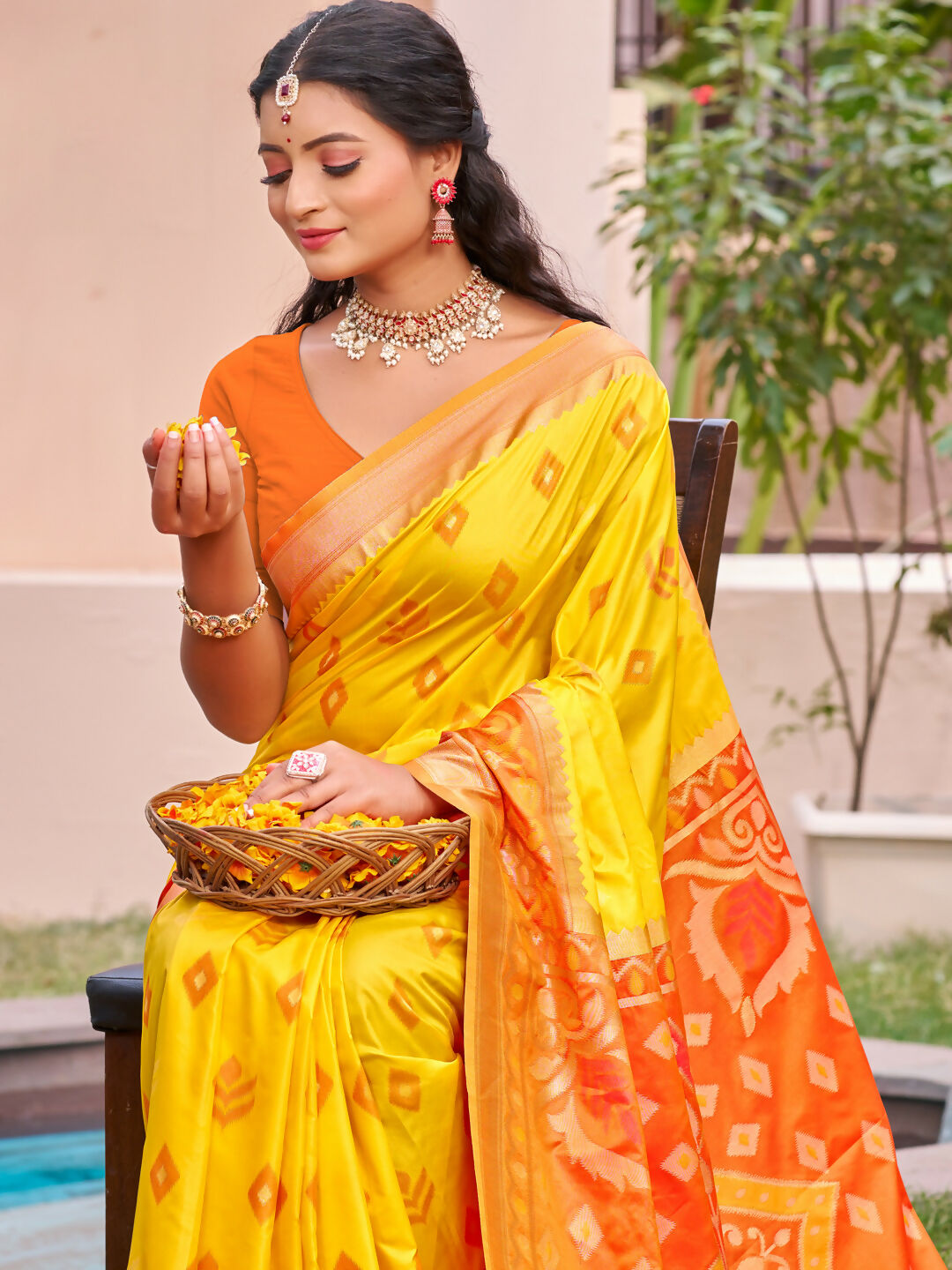 Shree Shyam Fashion Yellow Pochampally Silk Saree