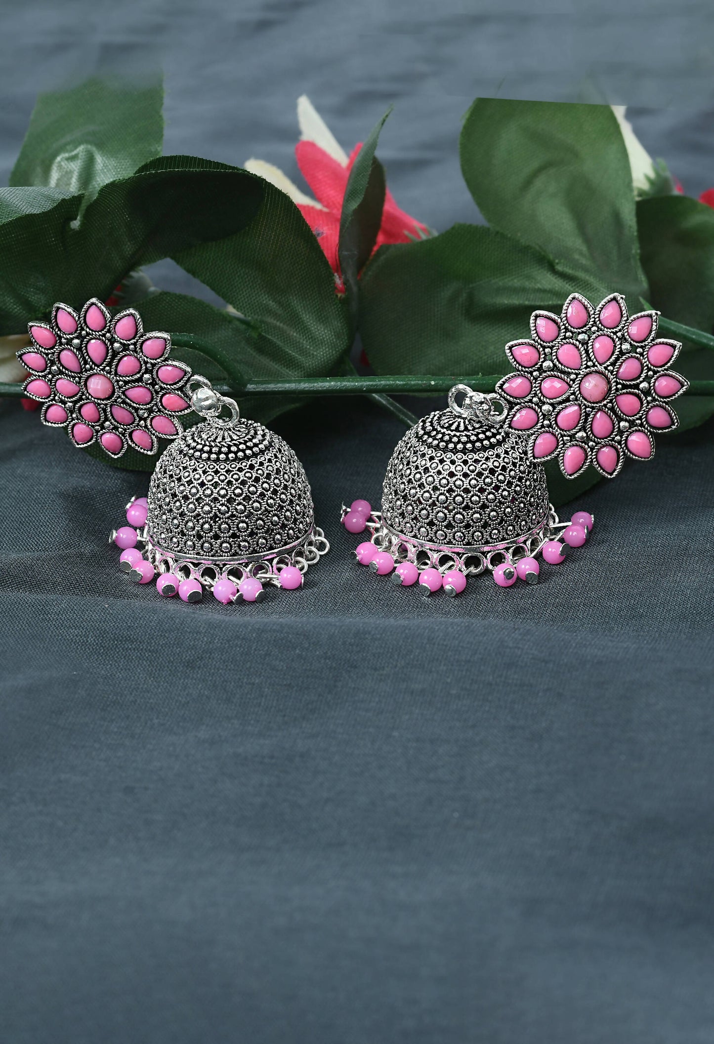Mominos Fashion Joharkamal Kundan work Jhumka with Baby Pink Beads - Swadesiicart