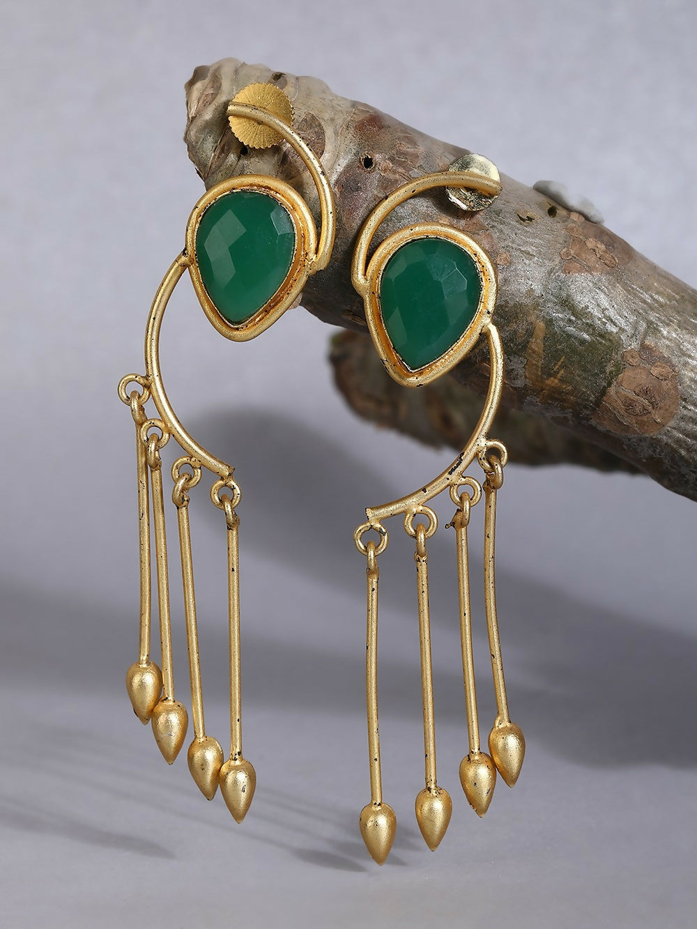 Joban Fashion Women Green Stone Matte Gold Earrings | Swadesiicart