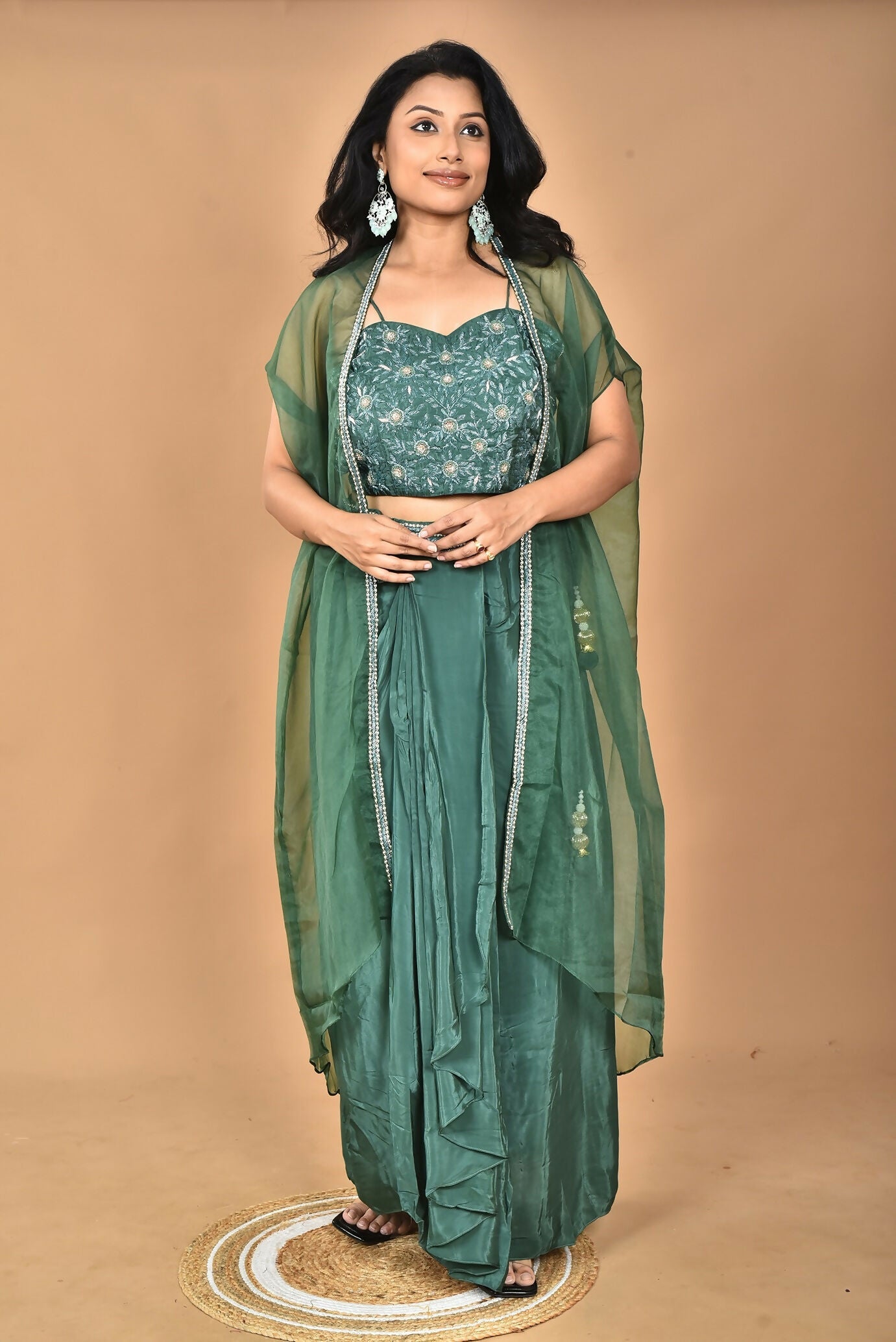 Morchari Women Hand Embroidery Crop Top-Green - Swadesiicart