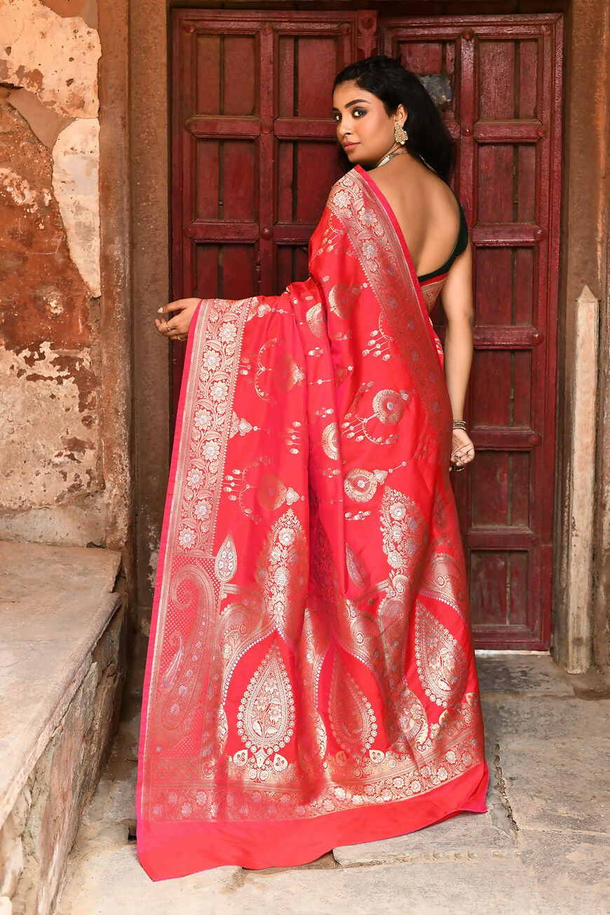 Joban Fashion Red Soft Pure Handloom Banarasi Silk Saree | Swadesiicart