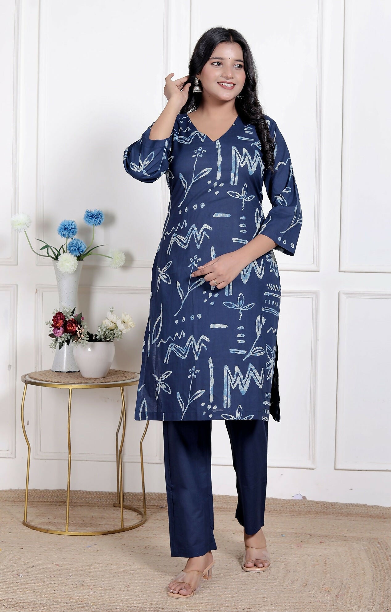 Miravan Womens Abstract Blue Printed Cotton Blue Co-Ord Set - Swadesiicart