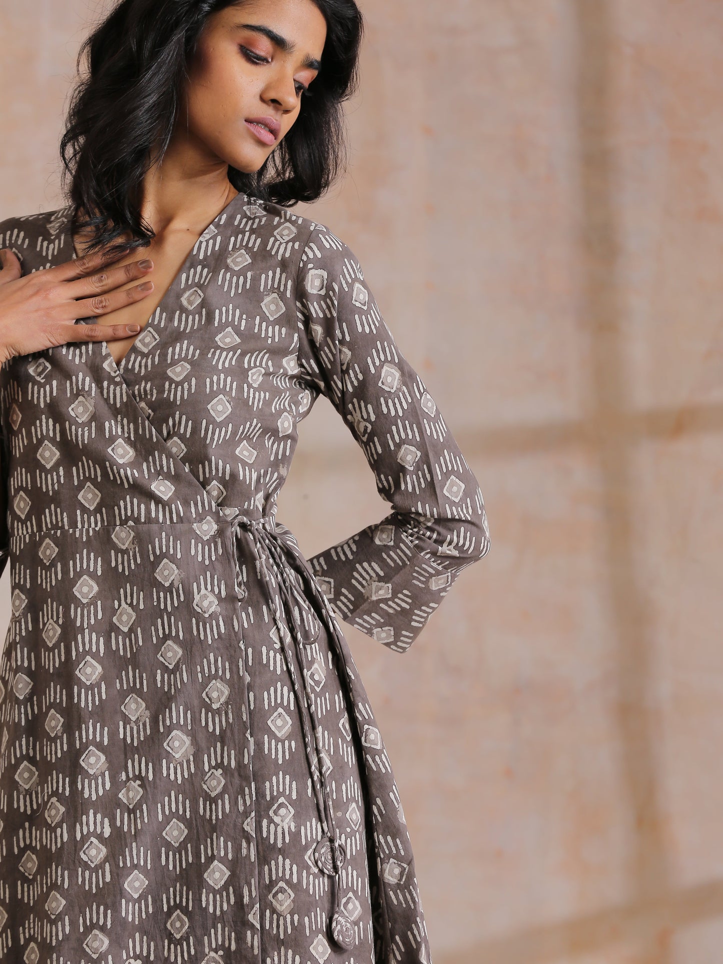 trueBrowns Clay Dabu Geometric Print Cotton Angrakha Kurta Pant Set | Swadesiicart