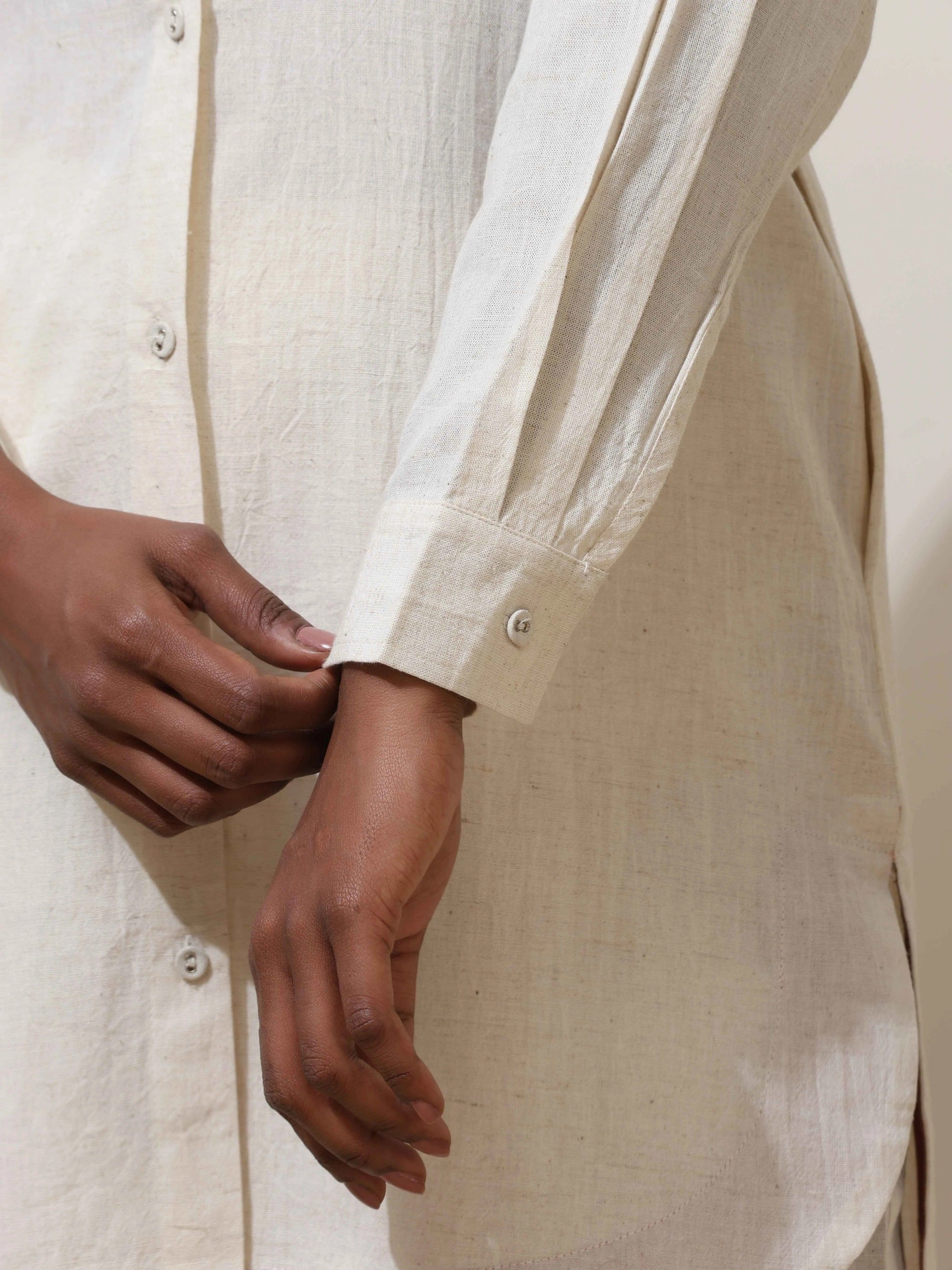 trueBrowns Off-White Cotton Linen Kurta Co-Ord Set - Swadesiicart