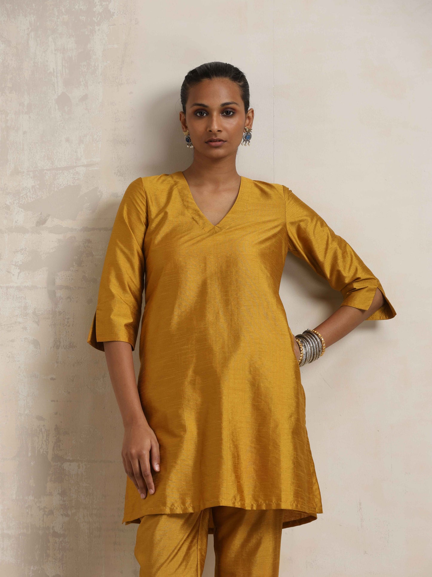 trueBrowns Gold Silk Kurta Co-ord Set - Swadesiicart