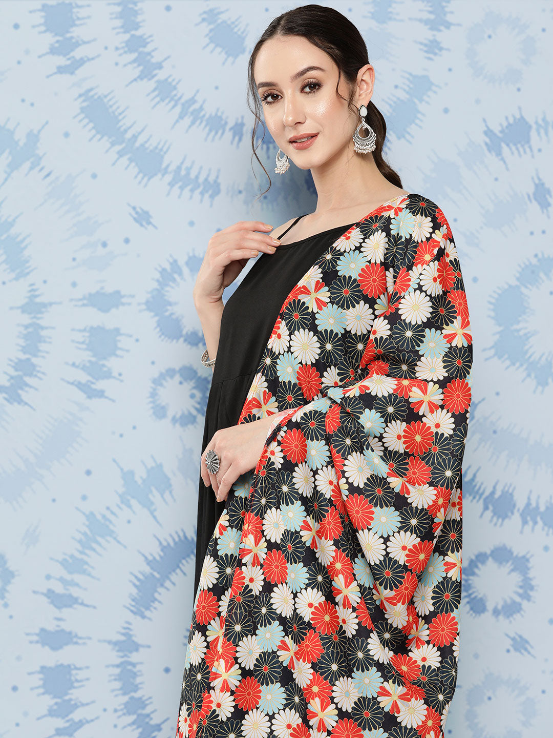 InWeave Women's Black Strappy Set With White Red Round Motif Dupatta - Swadesiicart