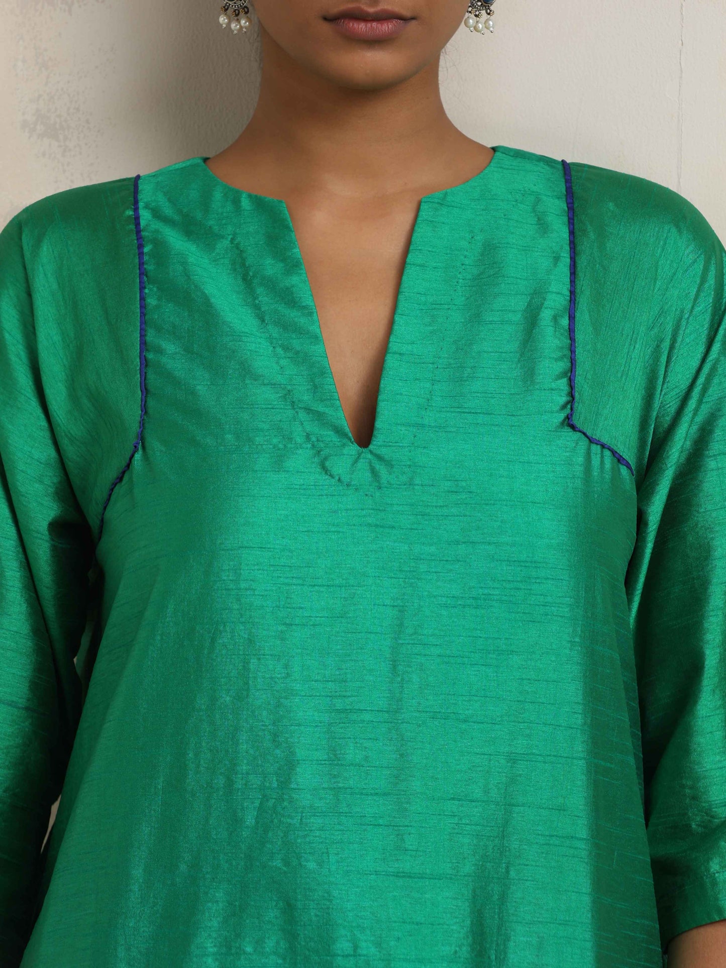 trueBrowns Bright Green Silk Kurta Co-ord Set - Swadesiicart