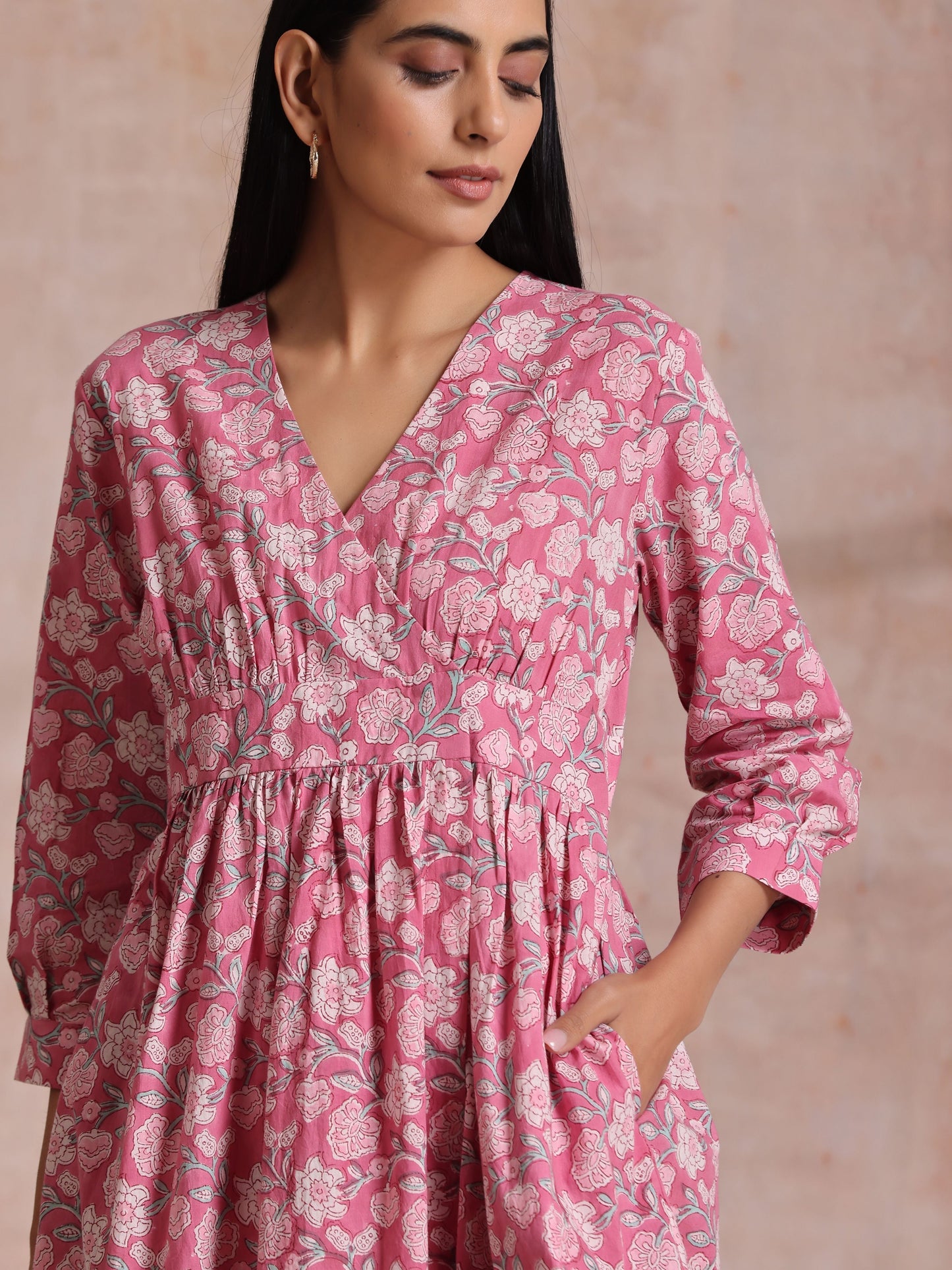 trueBrowns Pink Overall Floral Block Print Cotton Wrap Dress | Swadesiicart