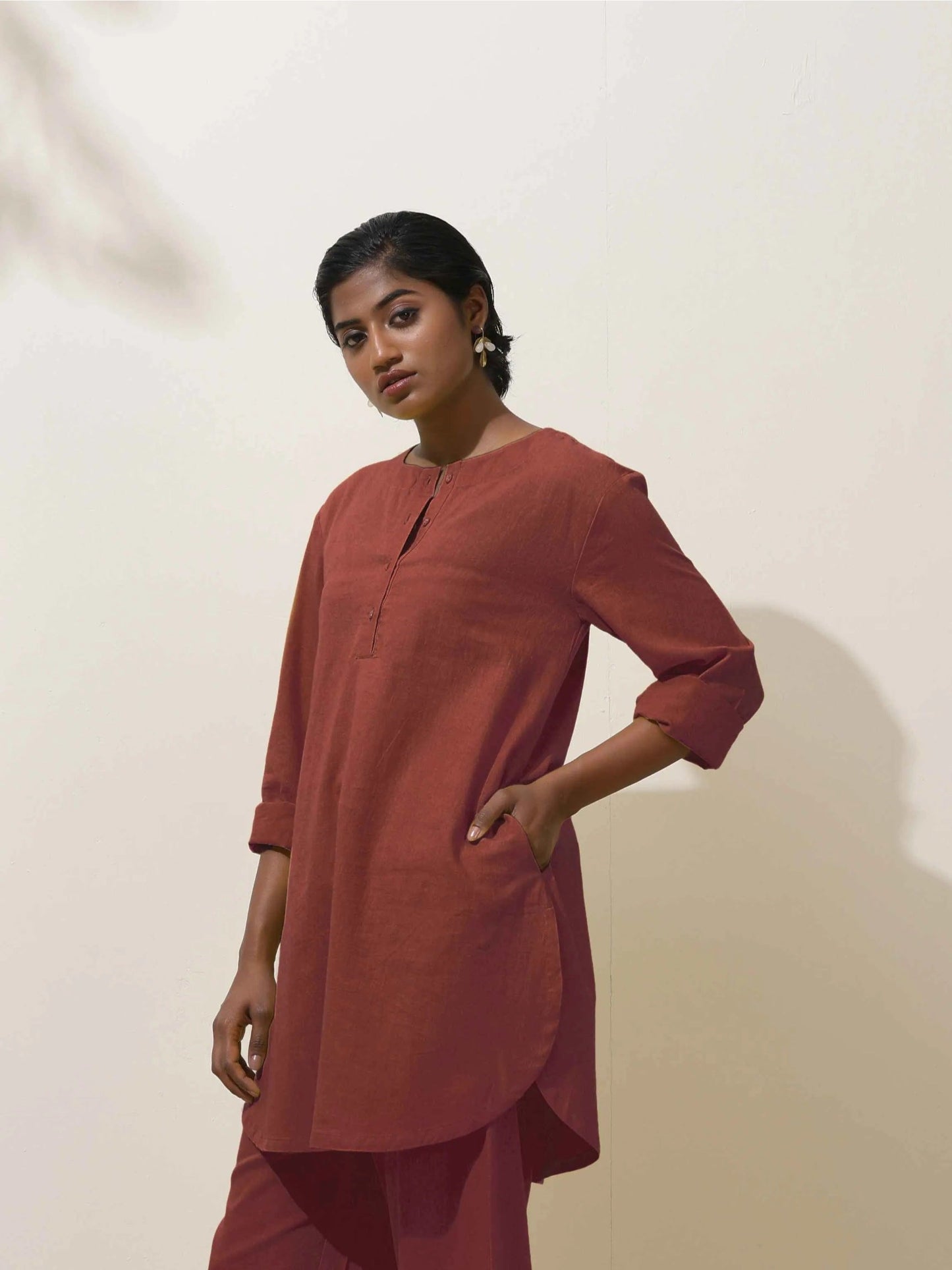 trueBrowns Brown Cotton Linen Kurta Co-Ord Set - Swadesiicart