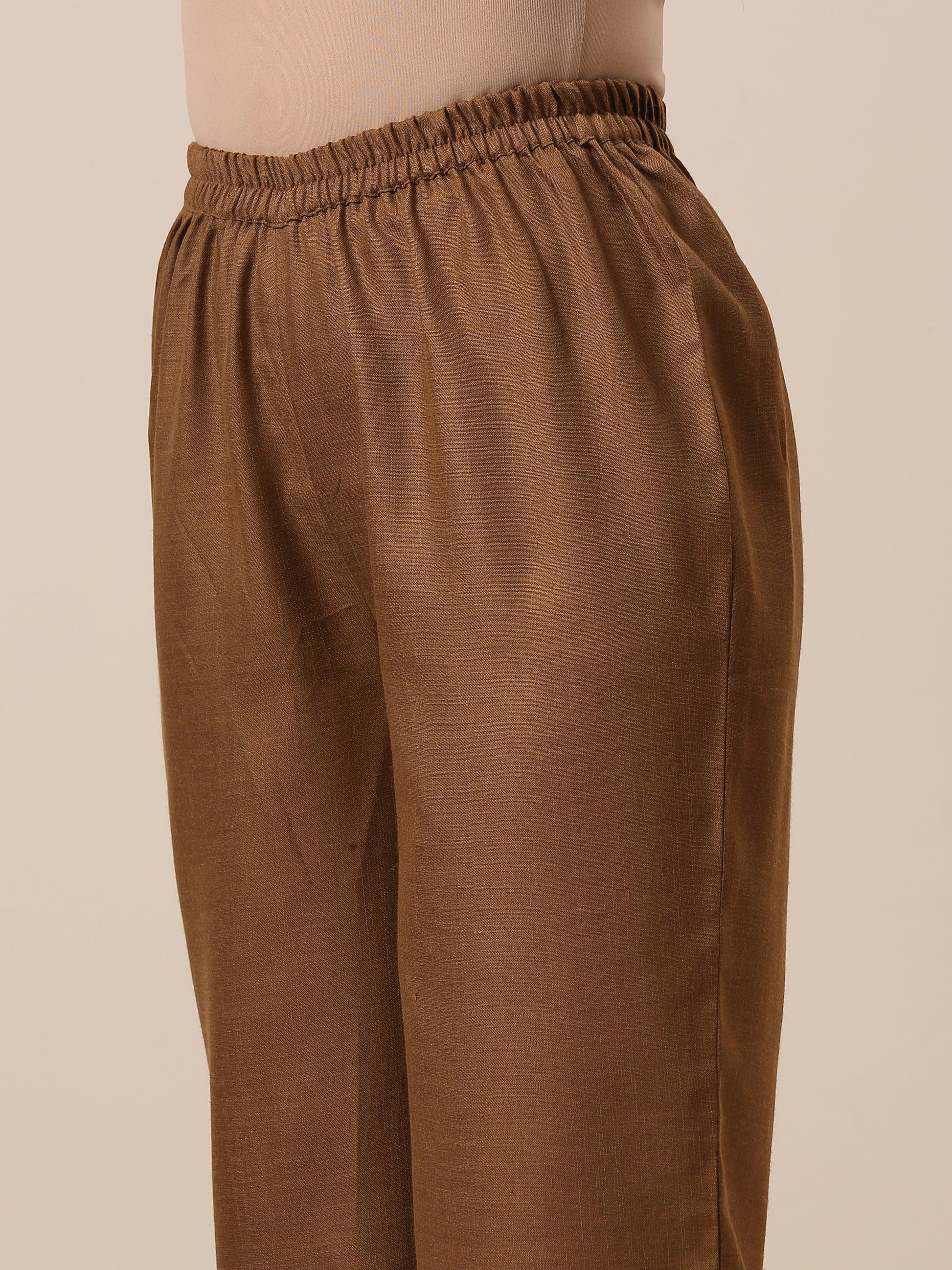 trueBrowns Linen Beige Textured Slit Kurta Pant Set | Swadesiicart