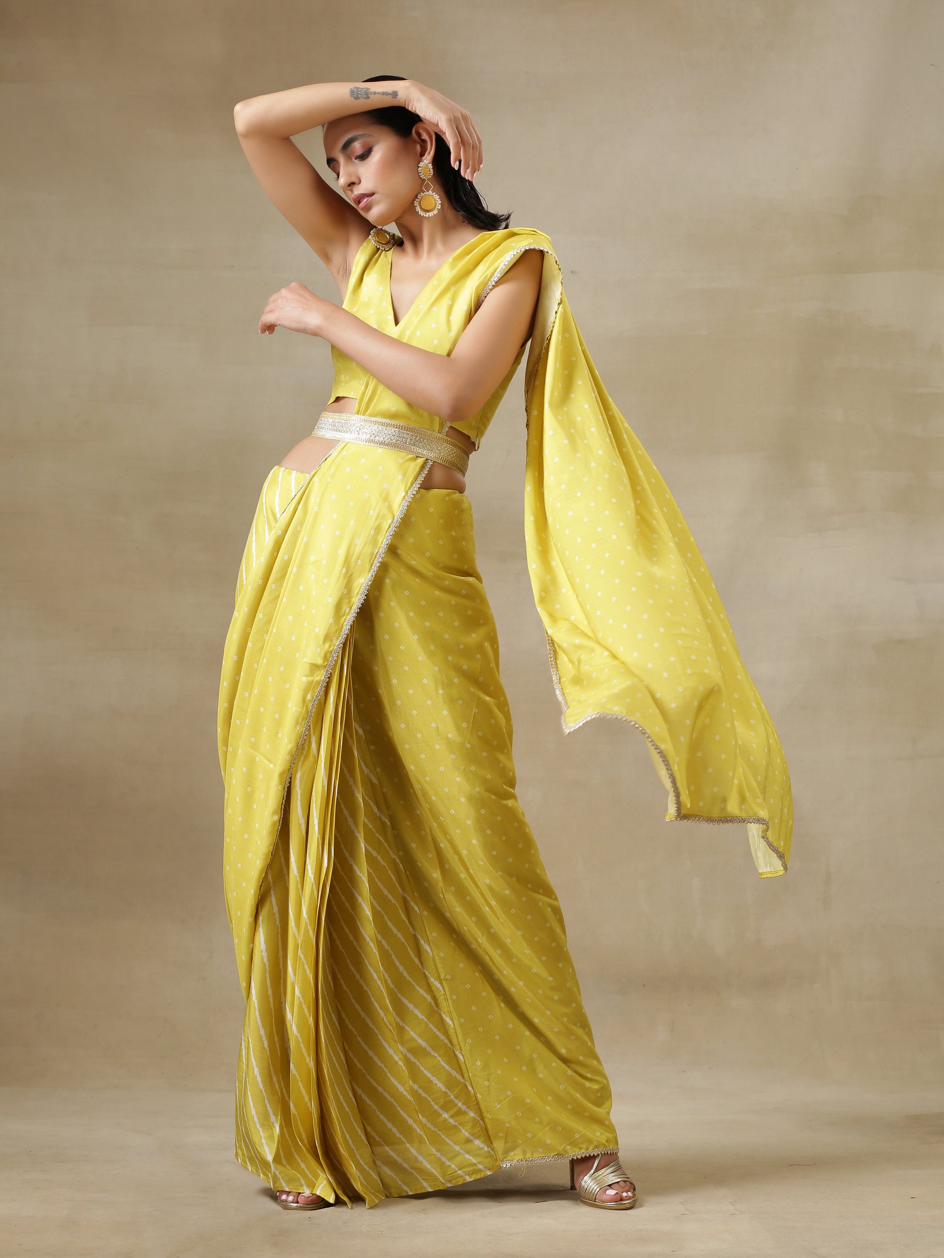 trueBrowns Lime Green Bandhani Printed Silk Sleeveless Blouse | Swadesiicart