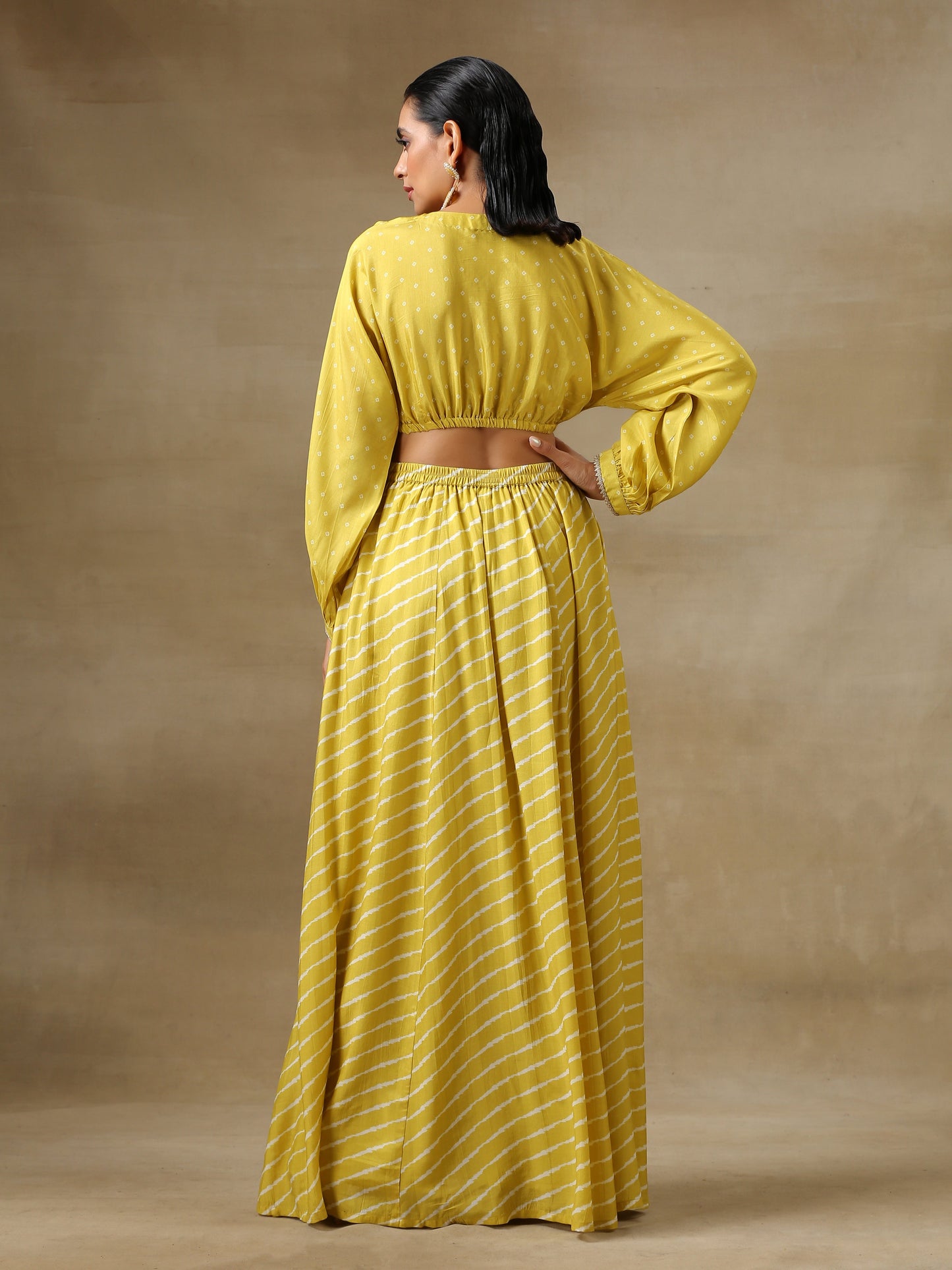 trueBrowns Lime Green Bandhani Printed Silk Top Skirt Set - Swadesiicart