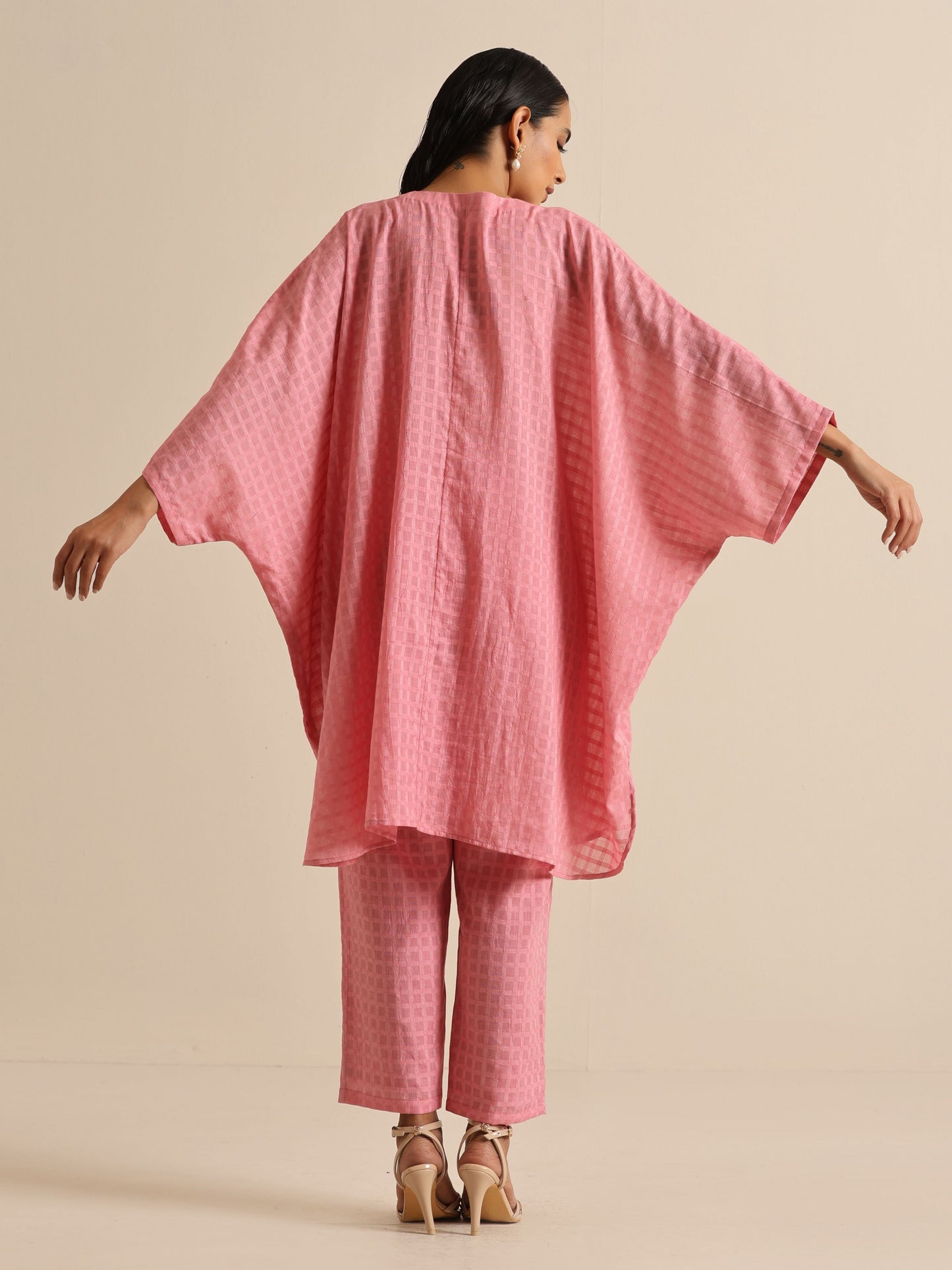 trueBrowns Light Pink Dobby Oversized Co-Ord Set - Swadesiicart