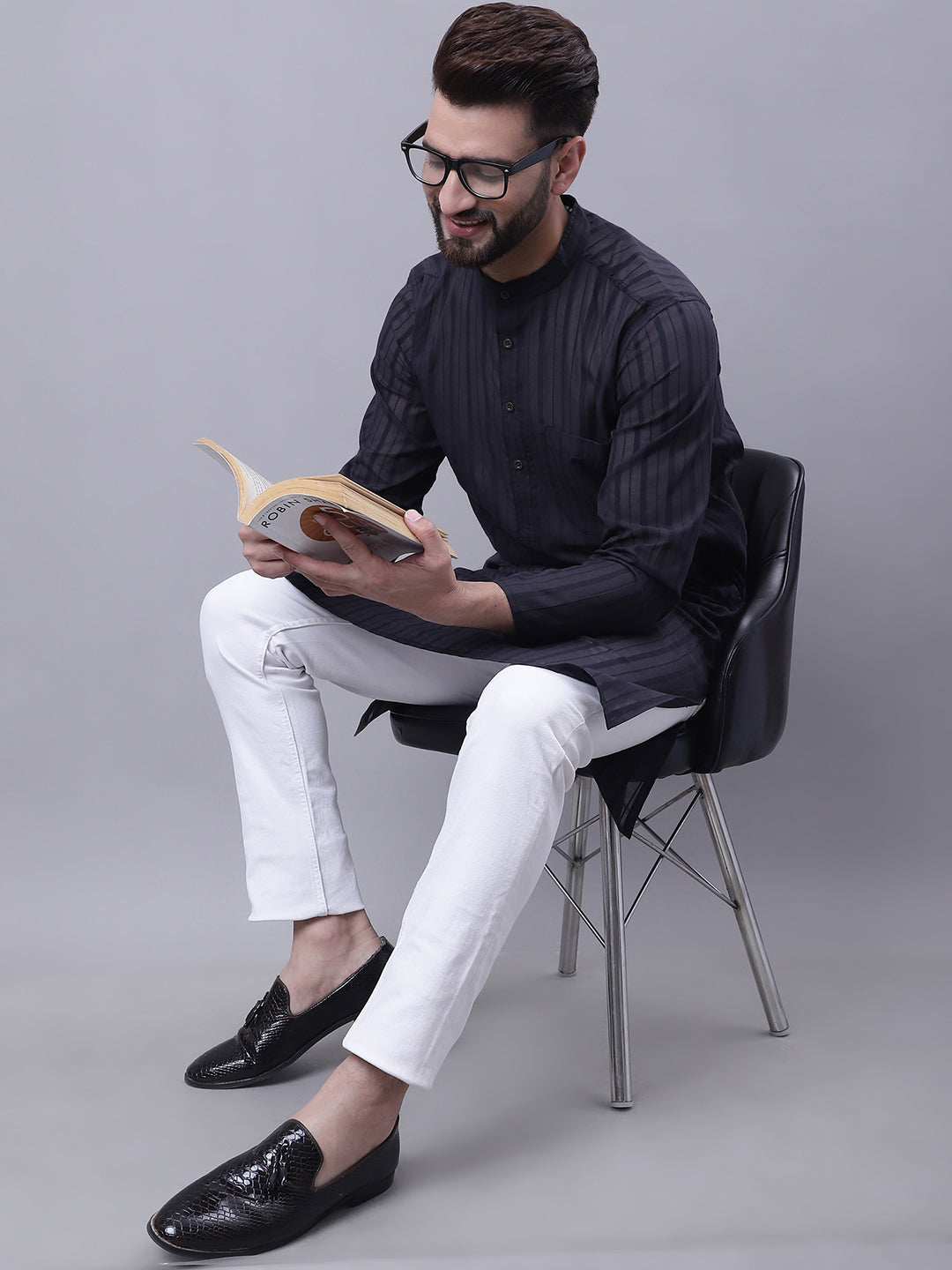 Even Apparels Black Pure Cotton Kurta With Band Collar | Swadesiicart