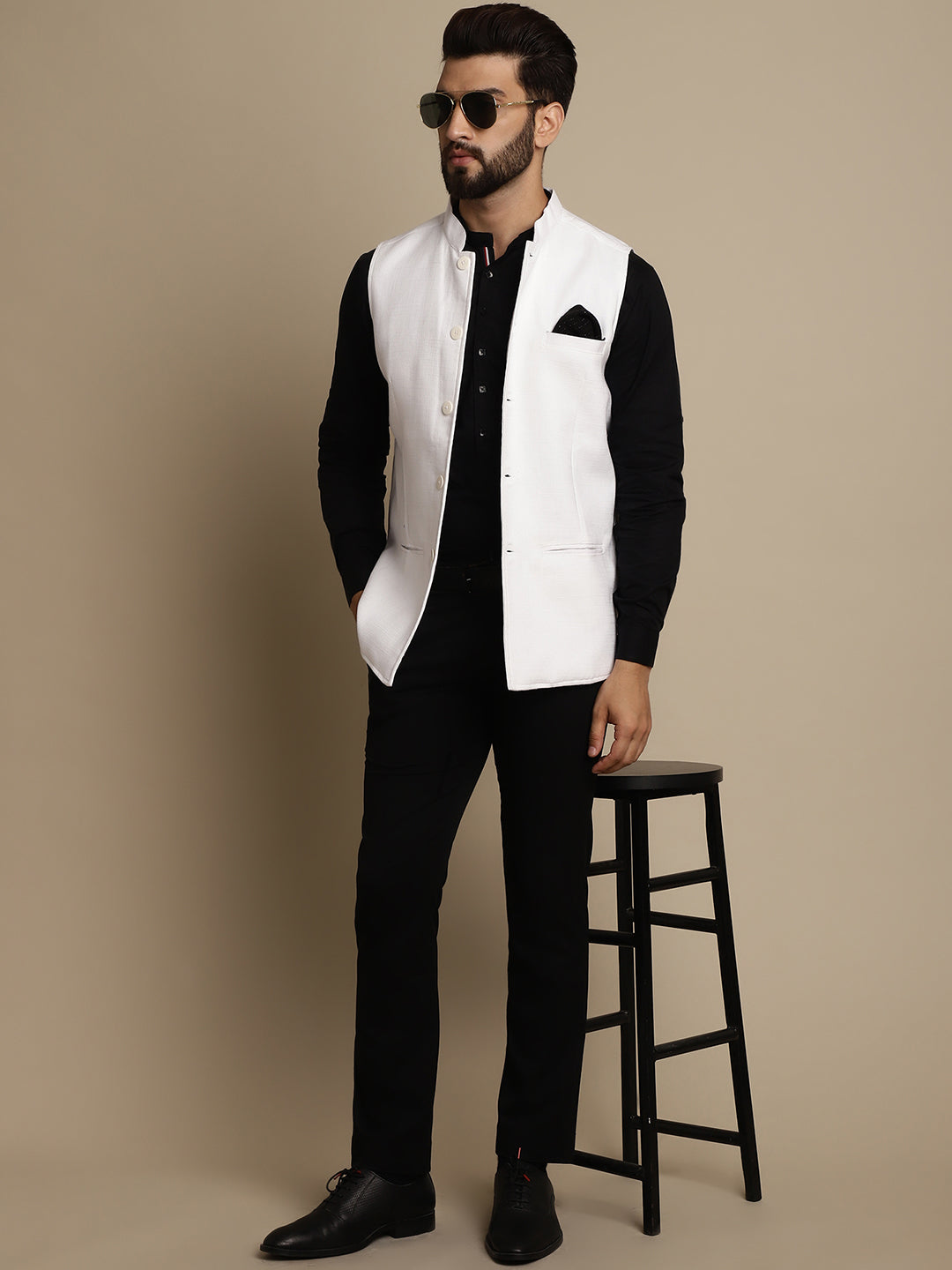 Even Apparels Men's White Mandarin Collar Waistcoat | Swadesiicart