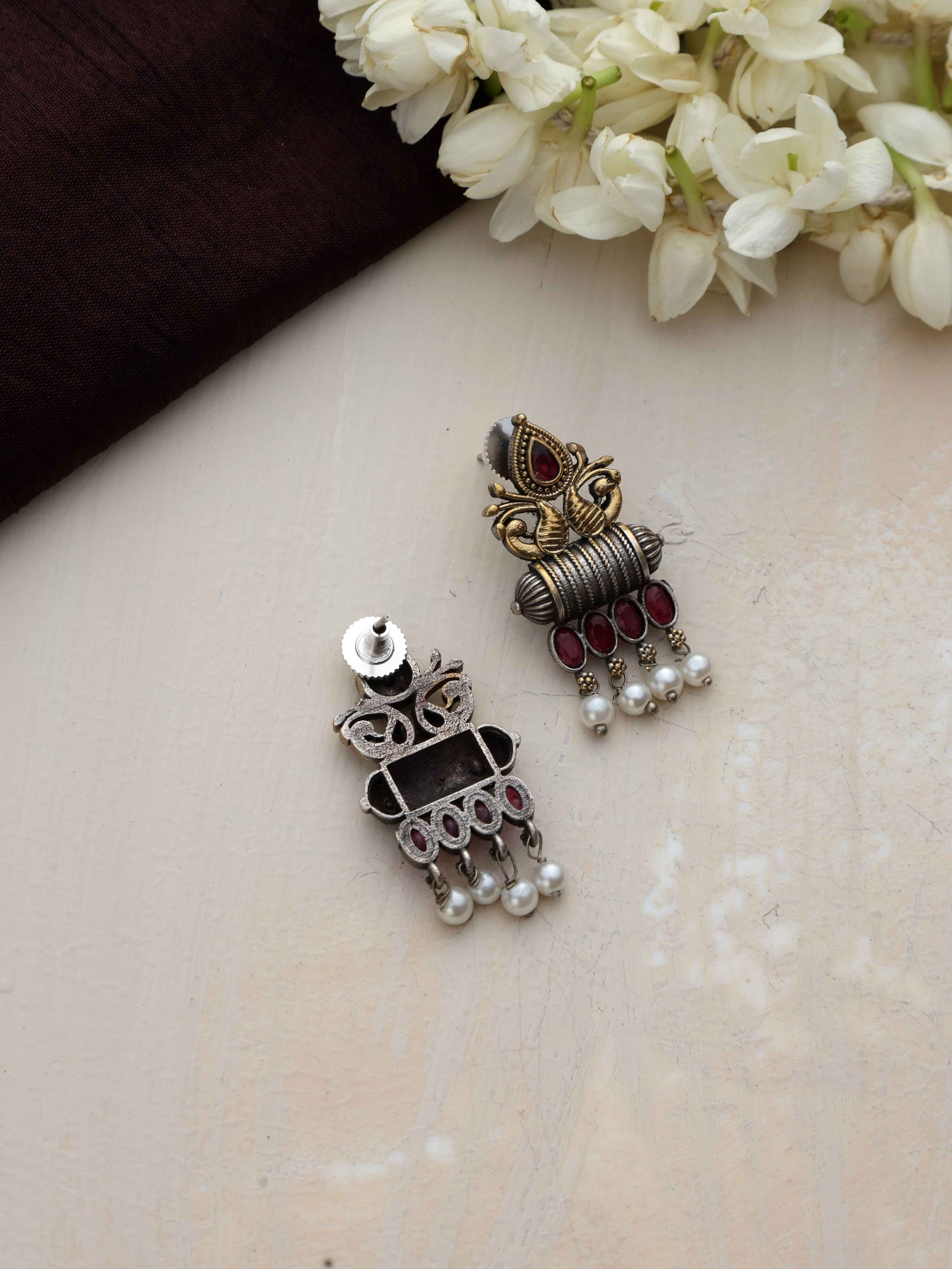 trueBrowns Silver Gold Tone Stud Earrings | Swadesiicart
